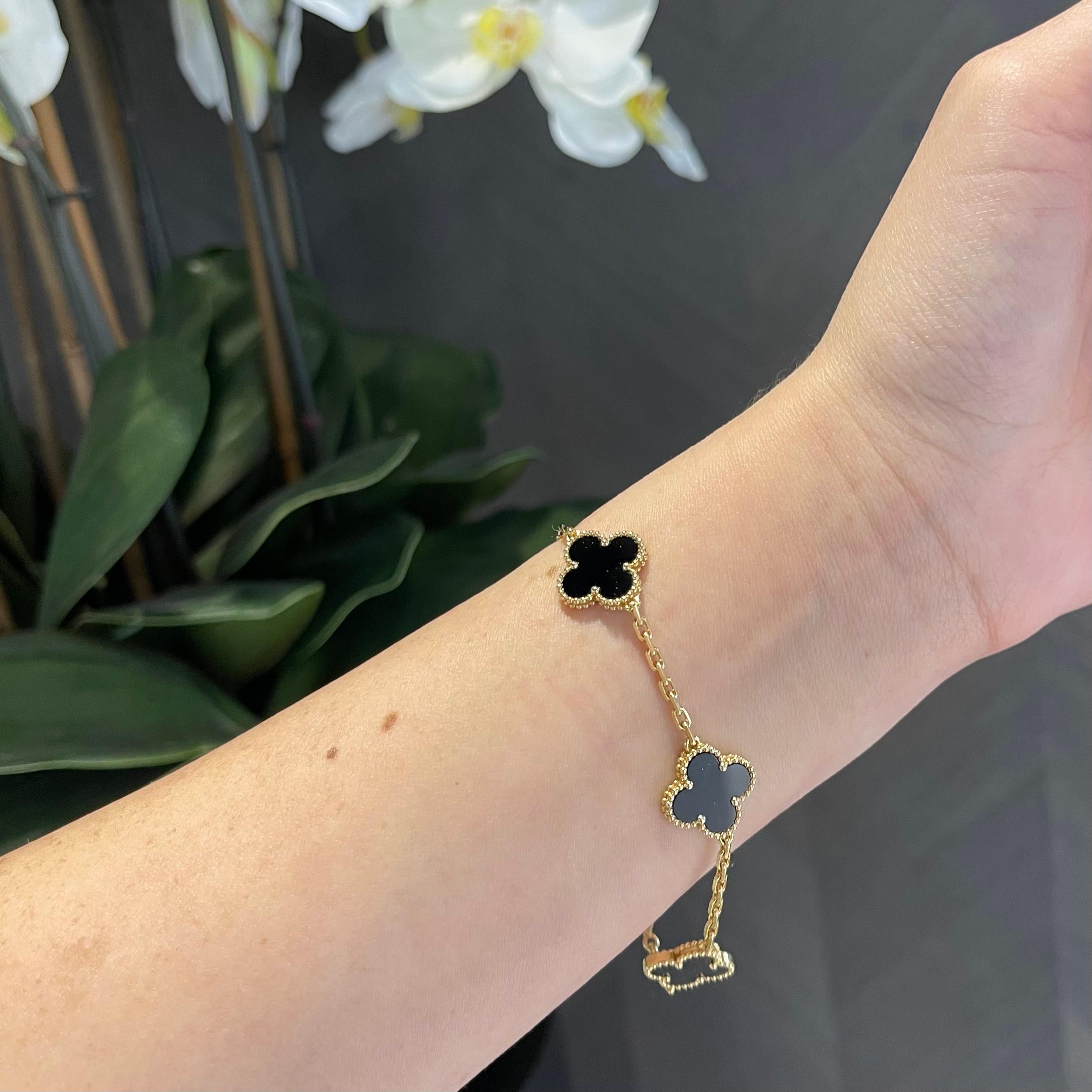 Van Cleef & Arpels Vintage Alhambra 5 Motifs Onyx Bracelet 18k Yellow Gold 2