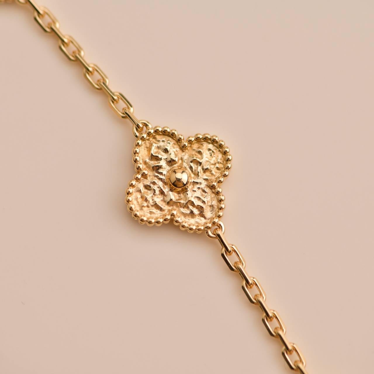 Van Cleef & Arpels Vintage Alhambra 5 Motifs Yellow Gold Bracelet In Excellent Condition In Banbury, GB