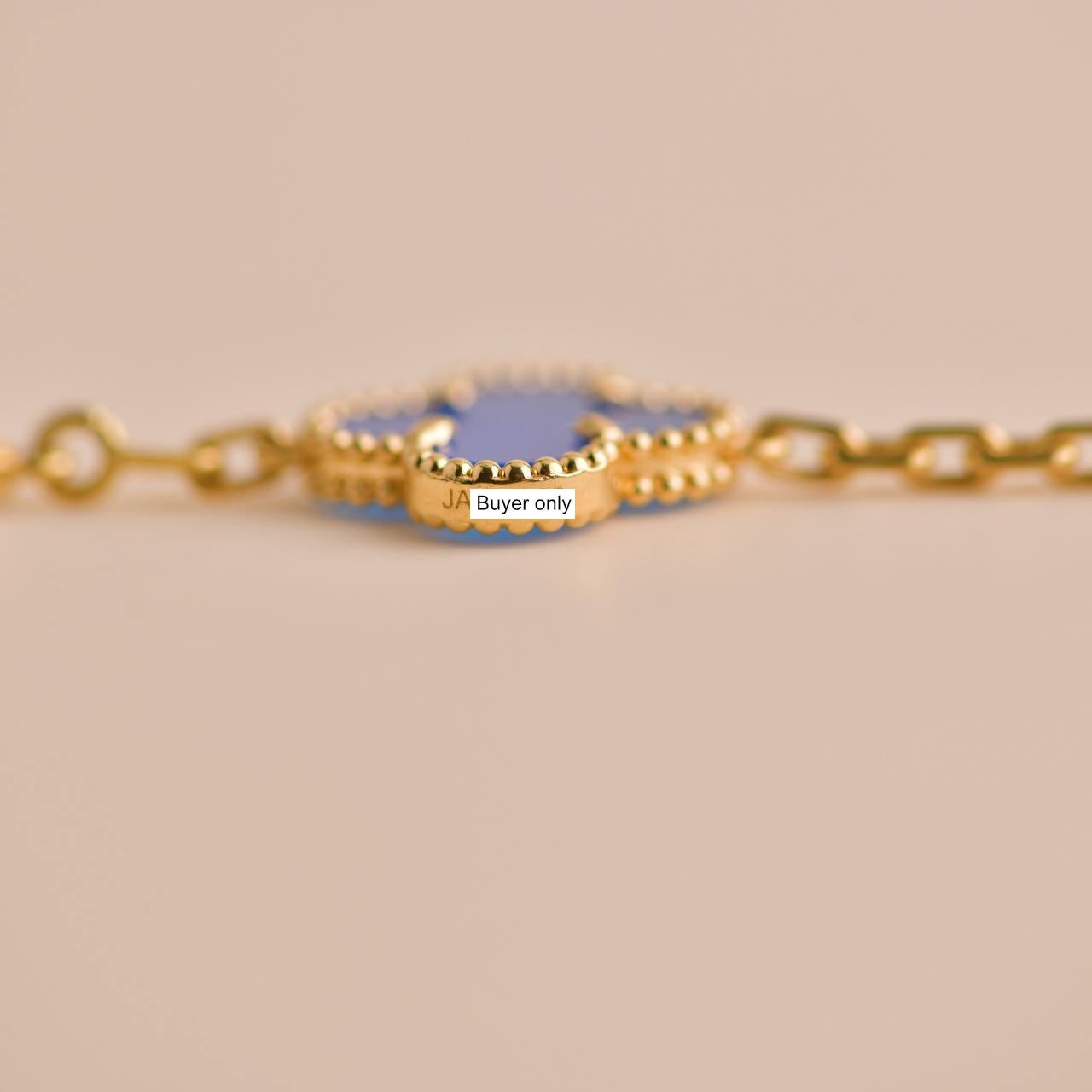 Van Cleef & Arpels Vintage Alhambra Agate Yellow Gold Bracelet 2