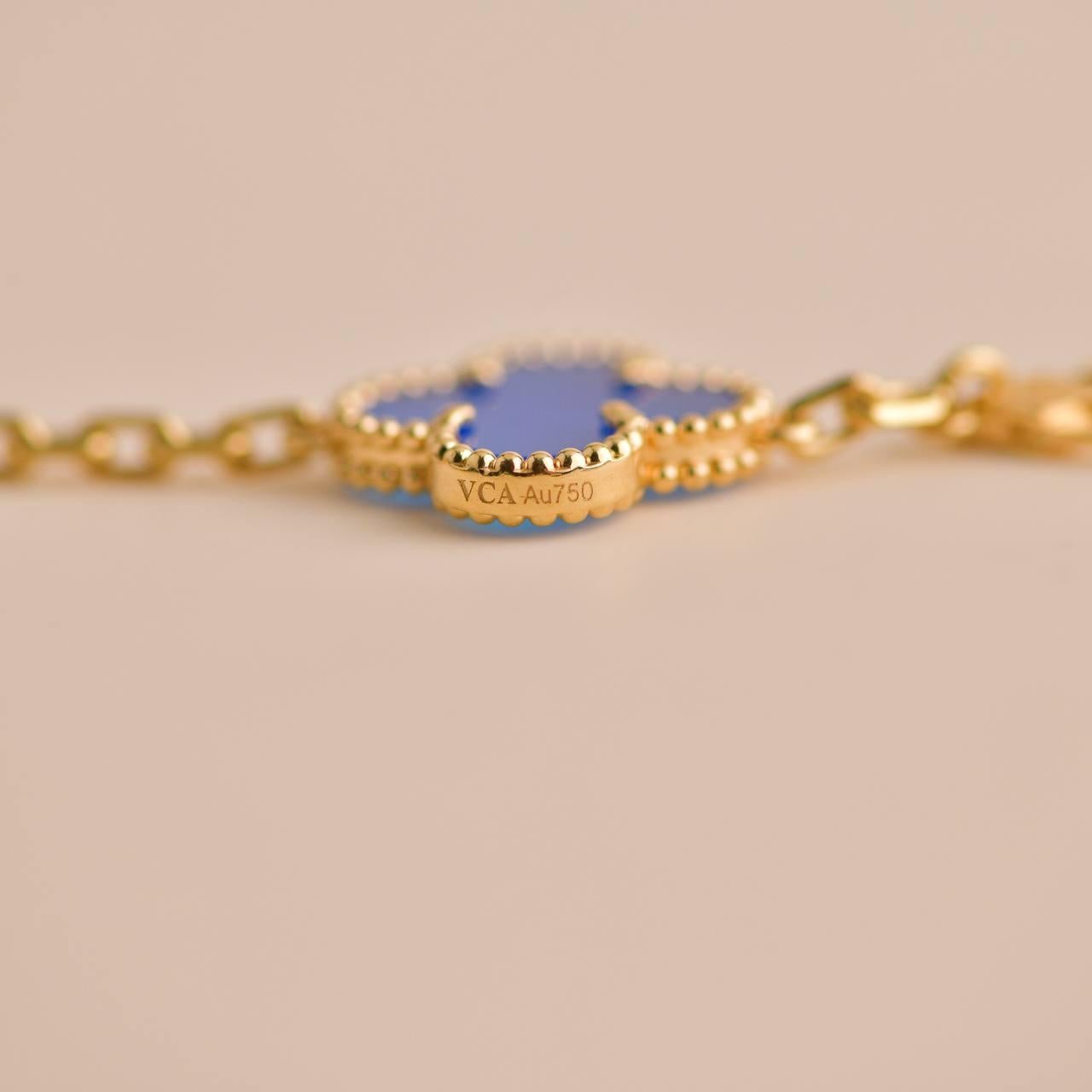 Van Cleef & Arpels Vintage Alhambra Agate Yellow Gold Bracelet 3