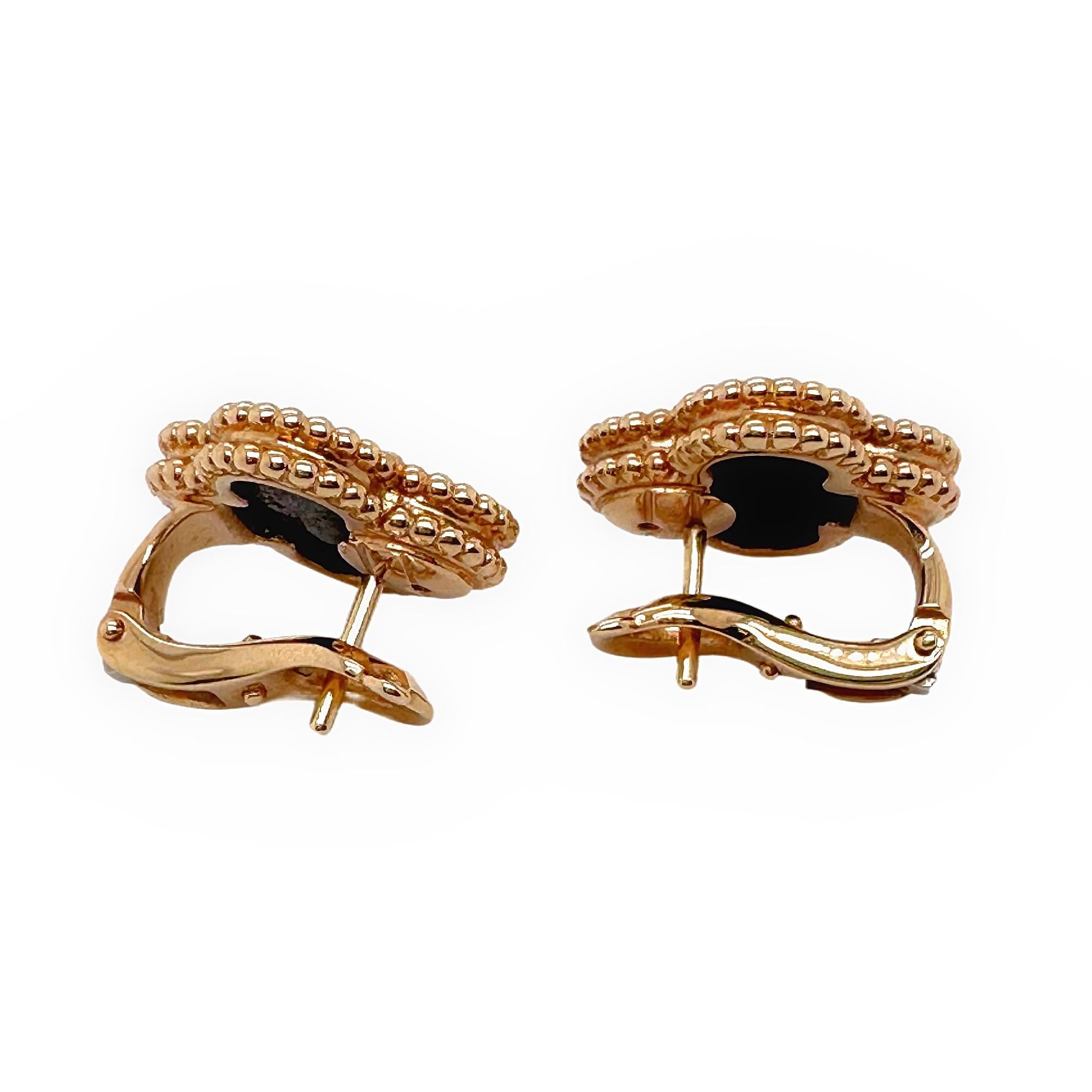 Van Cleef & Arpels Vintage Alhambra Black Onyx 18kt YG Earrings Full Set COA Box For Sale 2