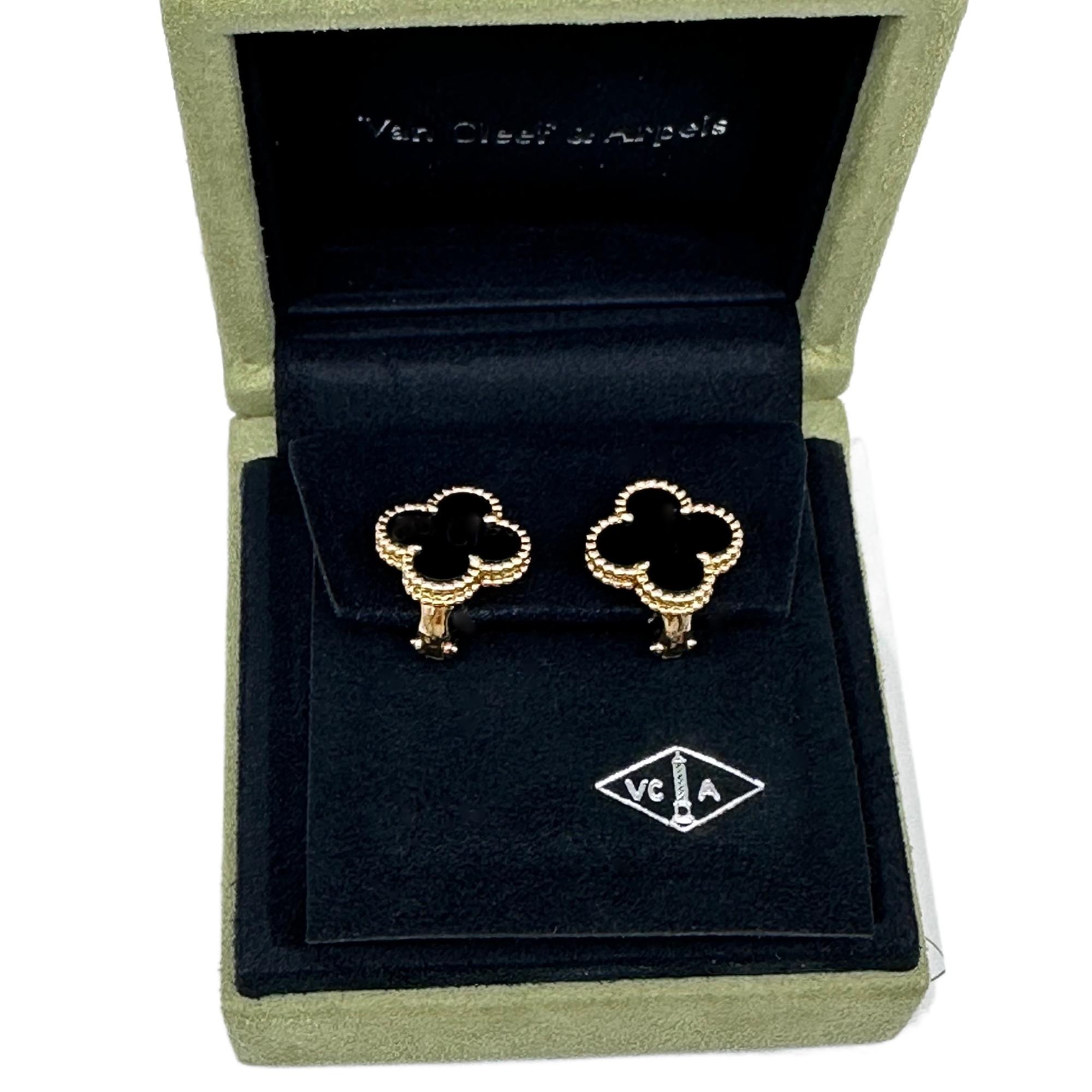 Van Cleef & Arpels Vintage Alhambra Black Onyx 18kt YG Earrings Full Set COA Box For Sale 1