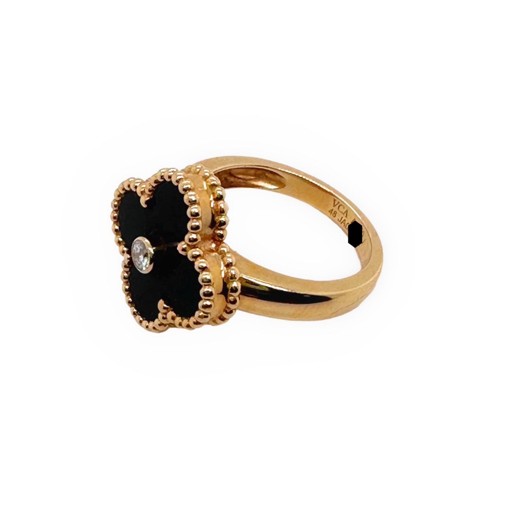 Van Cleef & Arpels Vintage Alhambra Ring aus schwarzem Onyx und Diamant 18kt YG COA Box für Damen oder Herren im Angebot