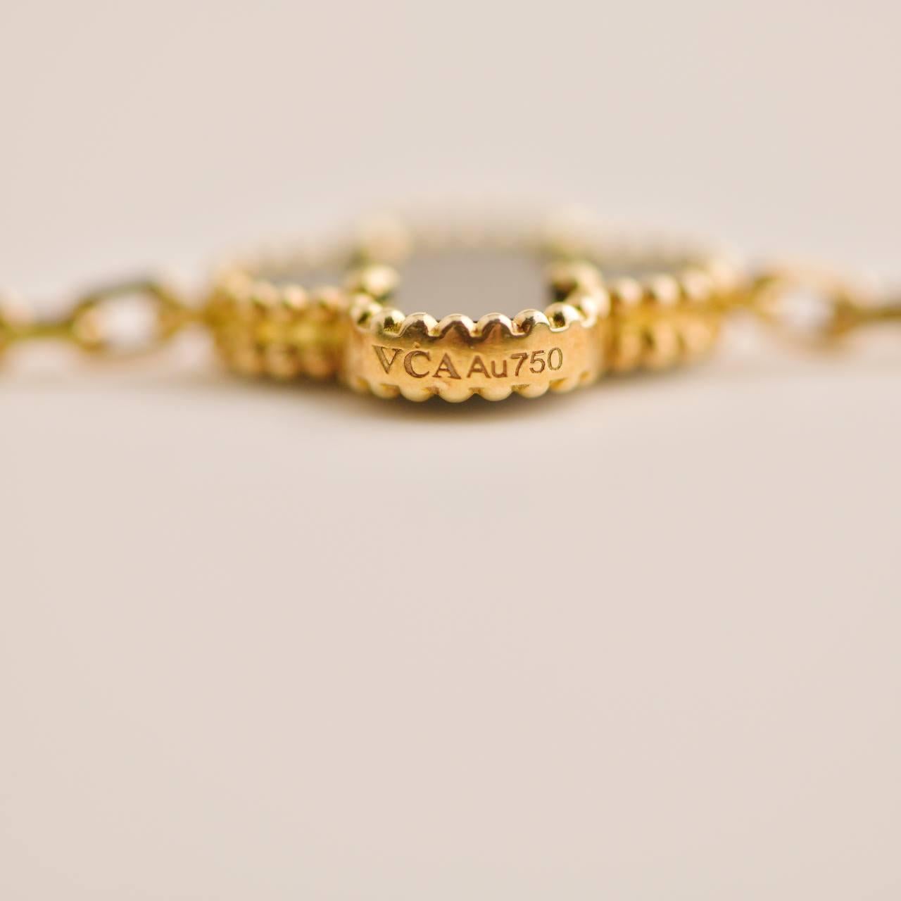 Van Cleef & Arpels Vintage Alhambra Black Onyx Yellow Gold Bracelet 1