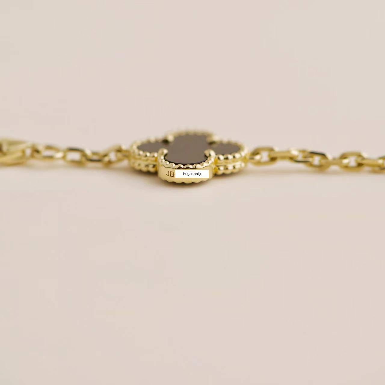 Uncut Van Cleef & Arpels Vintage Alhambra Black Onyx Yellow Gold Bracelet