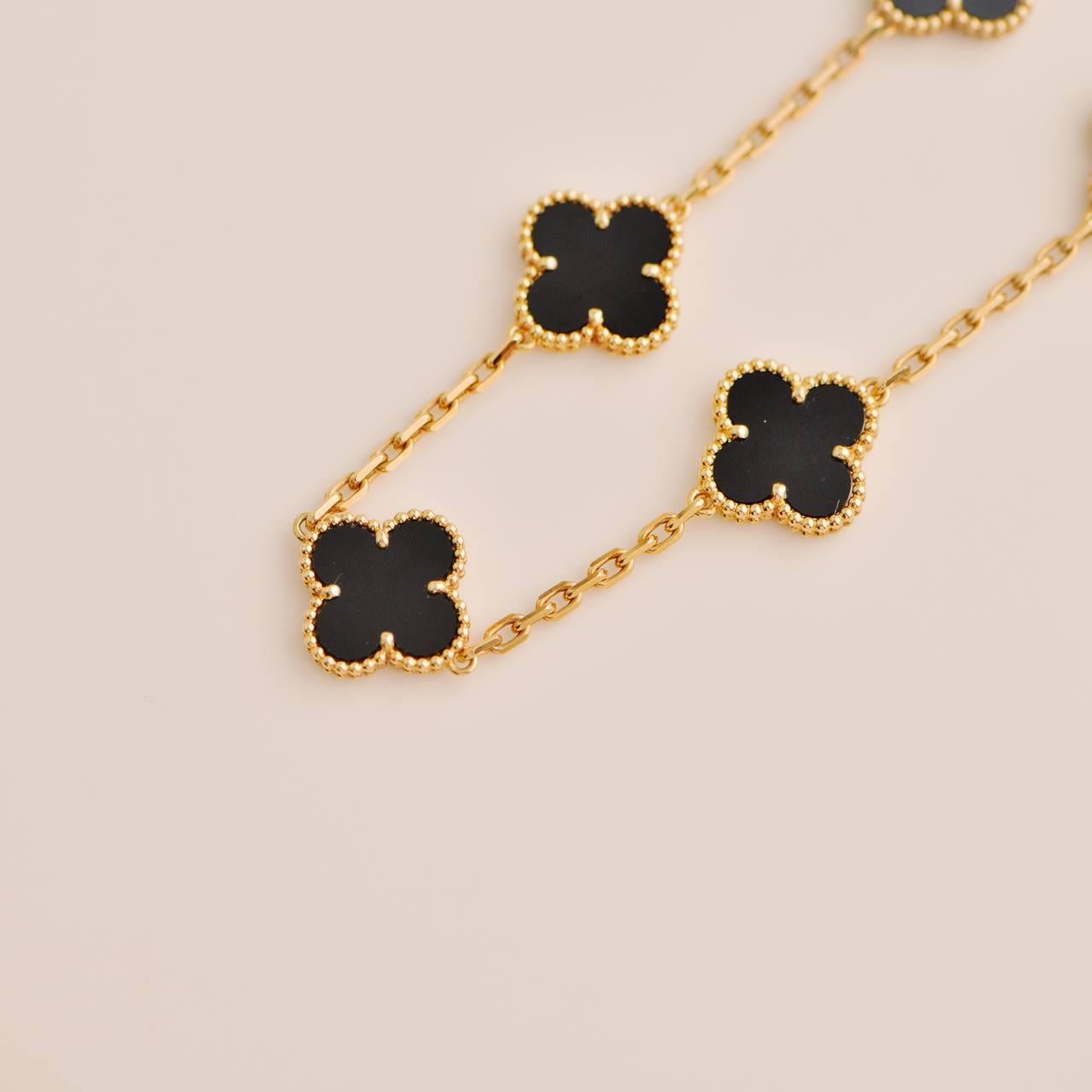 Van Cleef & Arpels Vintage Alhambra Black Onyx Yellow Gold Bracelet 1