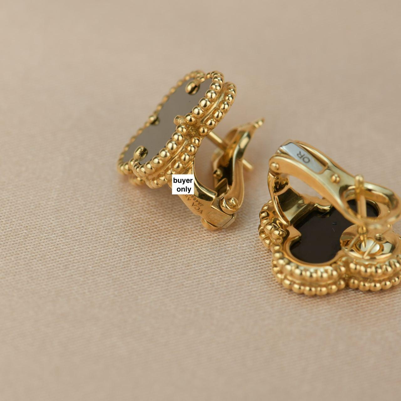 Women's or Men's Van Cleef & Arpels Vintage Alhambra Black Onyx Yellow Gold Earrings