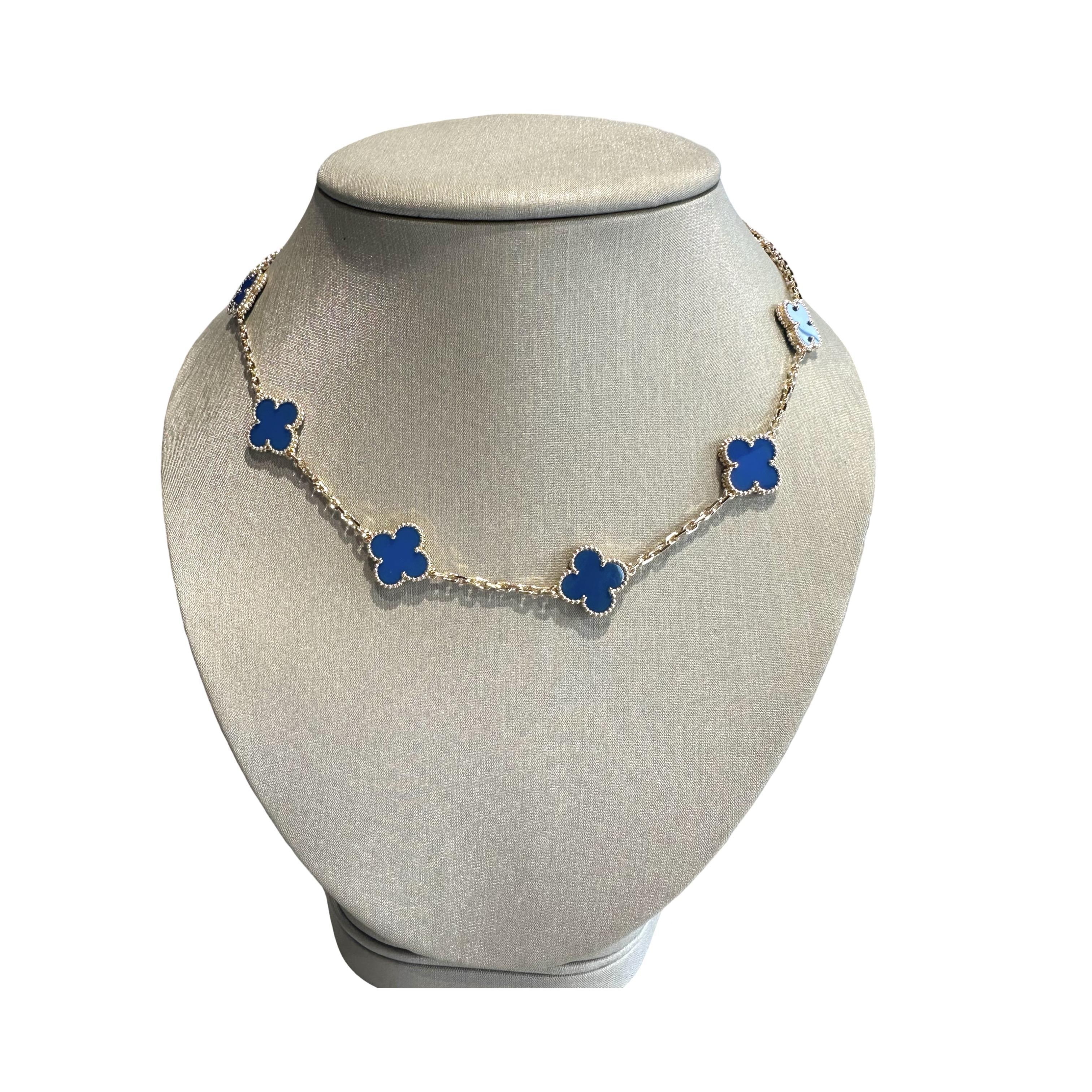 Van Cleef & Arpels Vintage Alhambra Halskette aus Gelbgold mit 10 blauem Achat-Motiv aus Alhambra für Damen oder Herren
