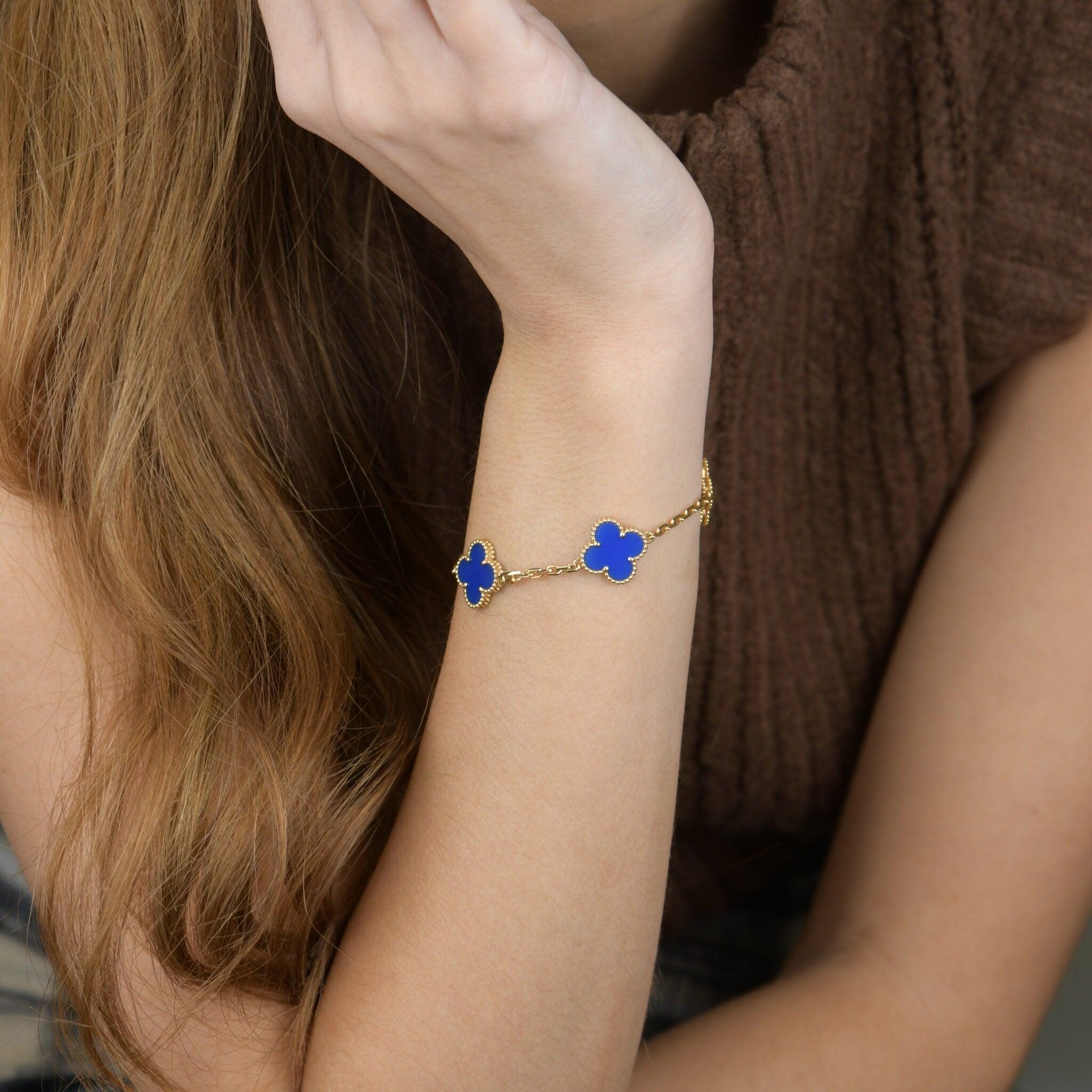 Uncut Van Cleef & Arpels Vintage Alhambra Blue Agate 18K Yellow Gold Bracelet