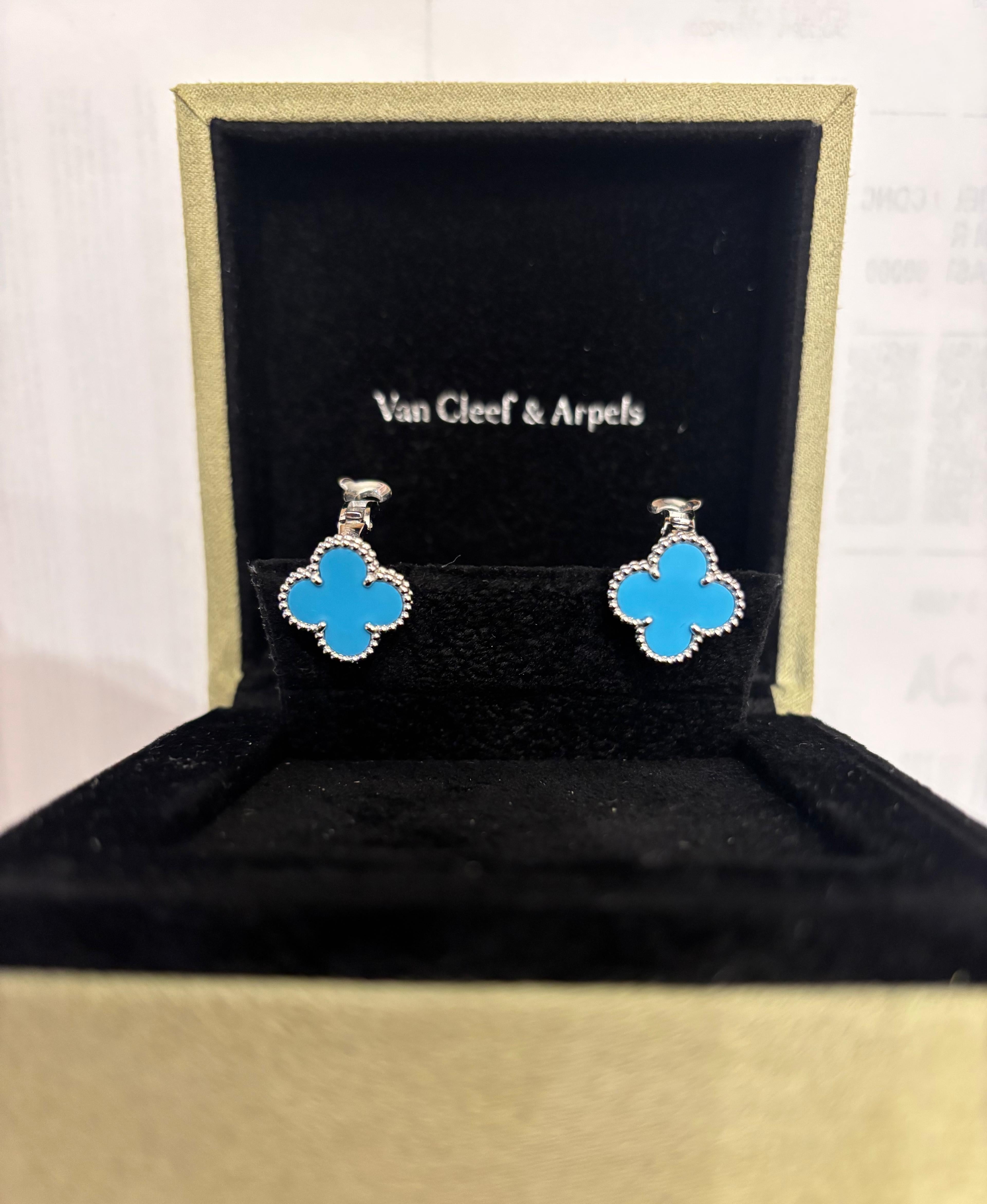Pendientes de clip Van Cleef & Arpels Vintage Alhambra Turquesa Azul Oro Blanco 18K en venta 12