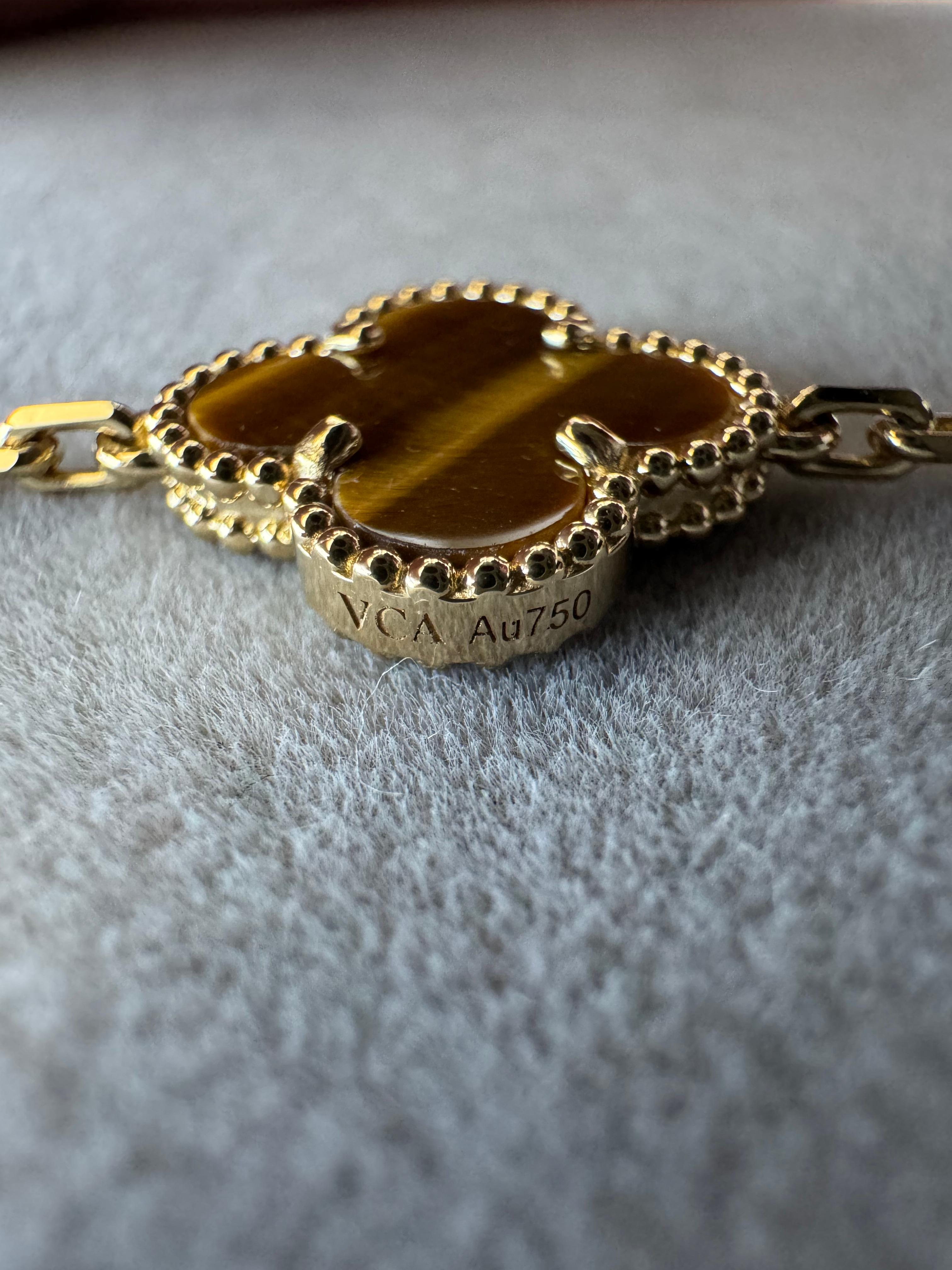 Van Cleef & Arpels Vintage Alhambra Tiger's Eye 5 Motif Yellow Gold Bracelet 7