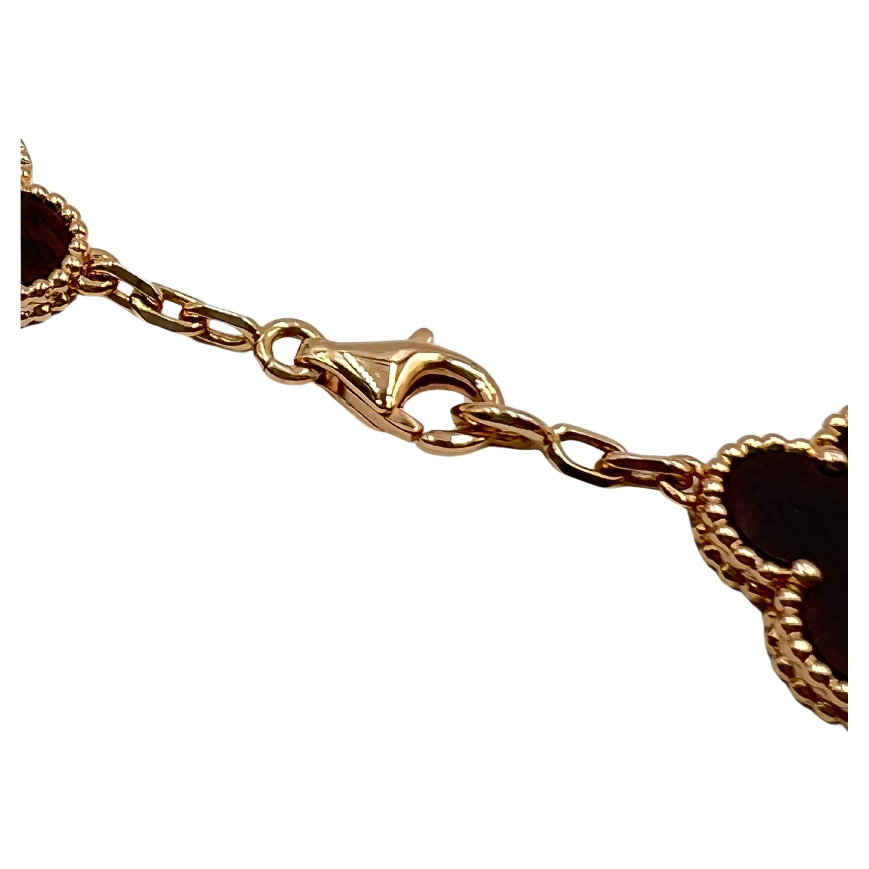 Van Cleef & Arpels Bracelet vintage Alhambra Bois D'Amourette en vente 1