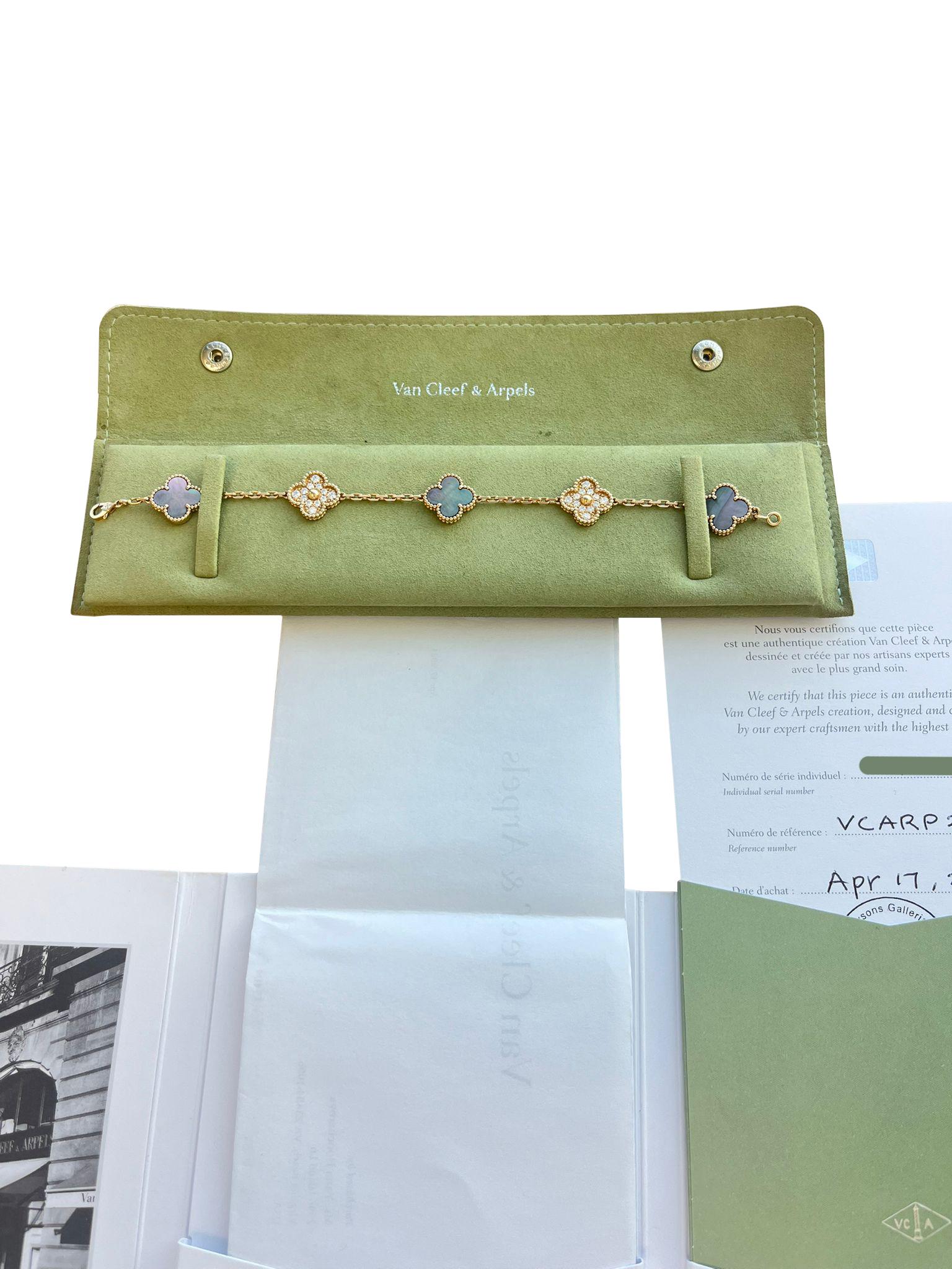 Van Cleef & Arpels Vintage Alhambra Bracelet 5 Motifs Mother Of Pearl & Diamonds For Sale 2