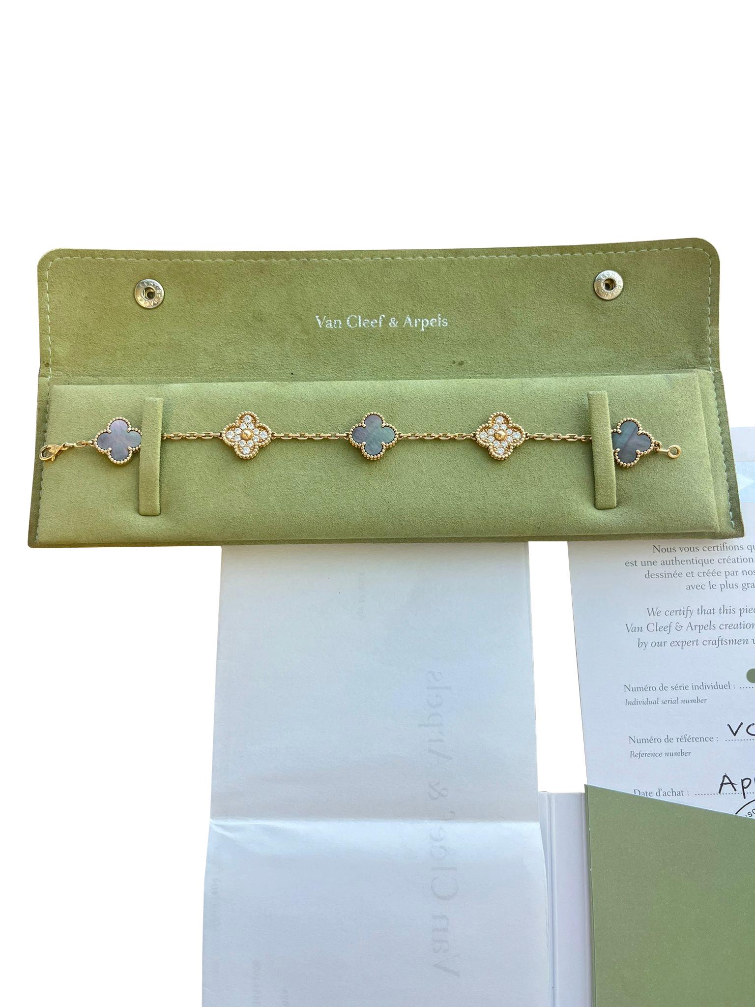 Van Cleef & Arpels Vintage Alhambra Bracelet 5 Motifs Mother Of Pearl & Diamonds For Sale 3