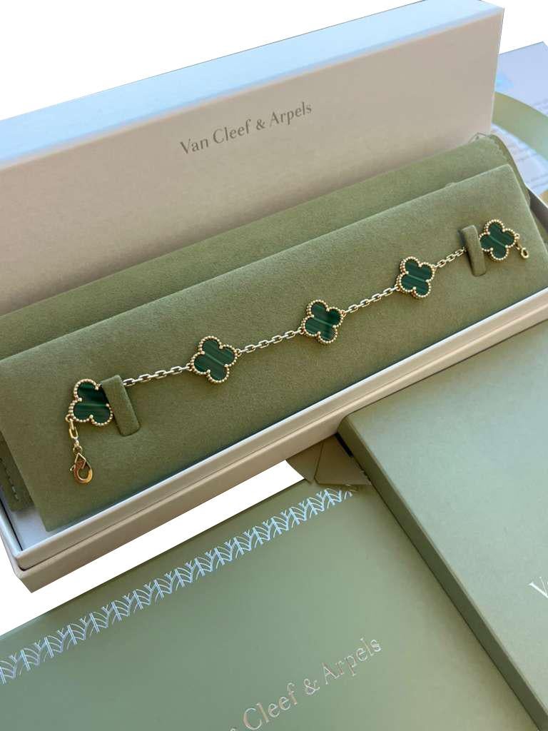 Van Cleef & Arpels Vintage Alhambra Armband Malachit 5 Motive 18K Gelbgold im Angebot 1