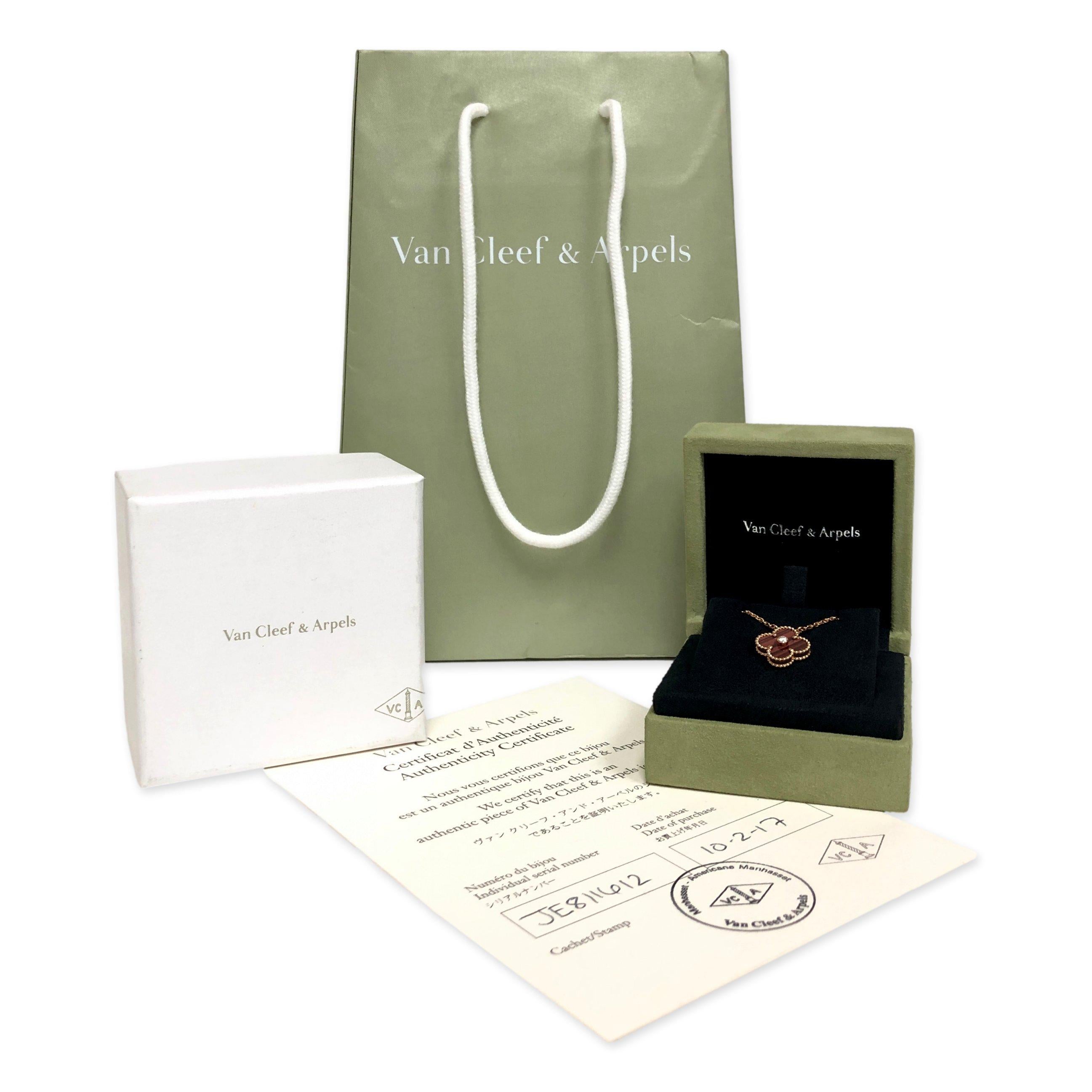 Van Cleef & Arpels Vintage Alhambra Halskette mit Diamant-Roségold-Anhänger 2