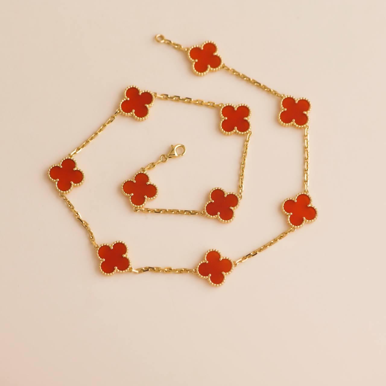 Uncut Van Cleef & Arpels Vintage Alhambra Carnelian 10 Motif Yellow Gold Necklace