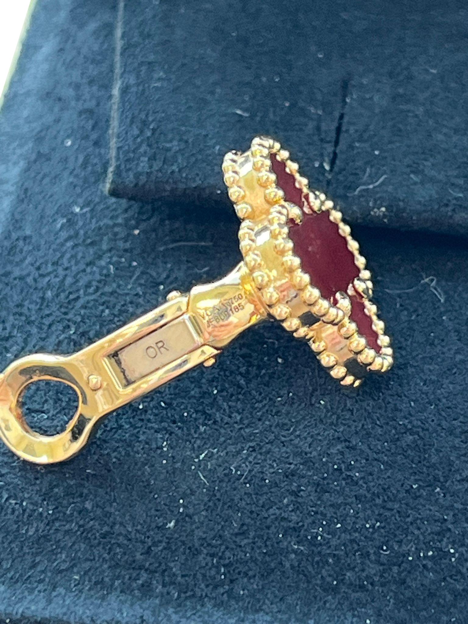Modernist Van Cleef & Arpels Vintage Alhambra Carnelian Earrings 18K Yellow Gold