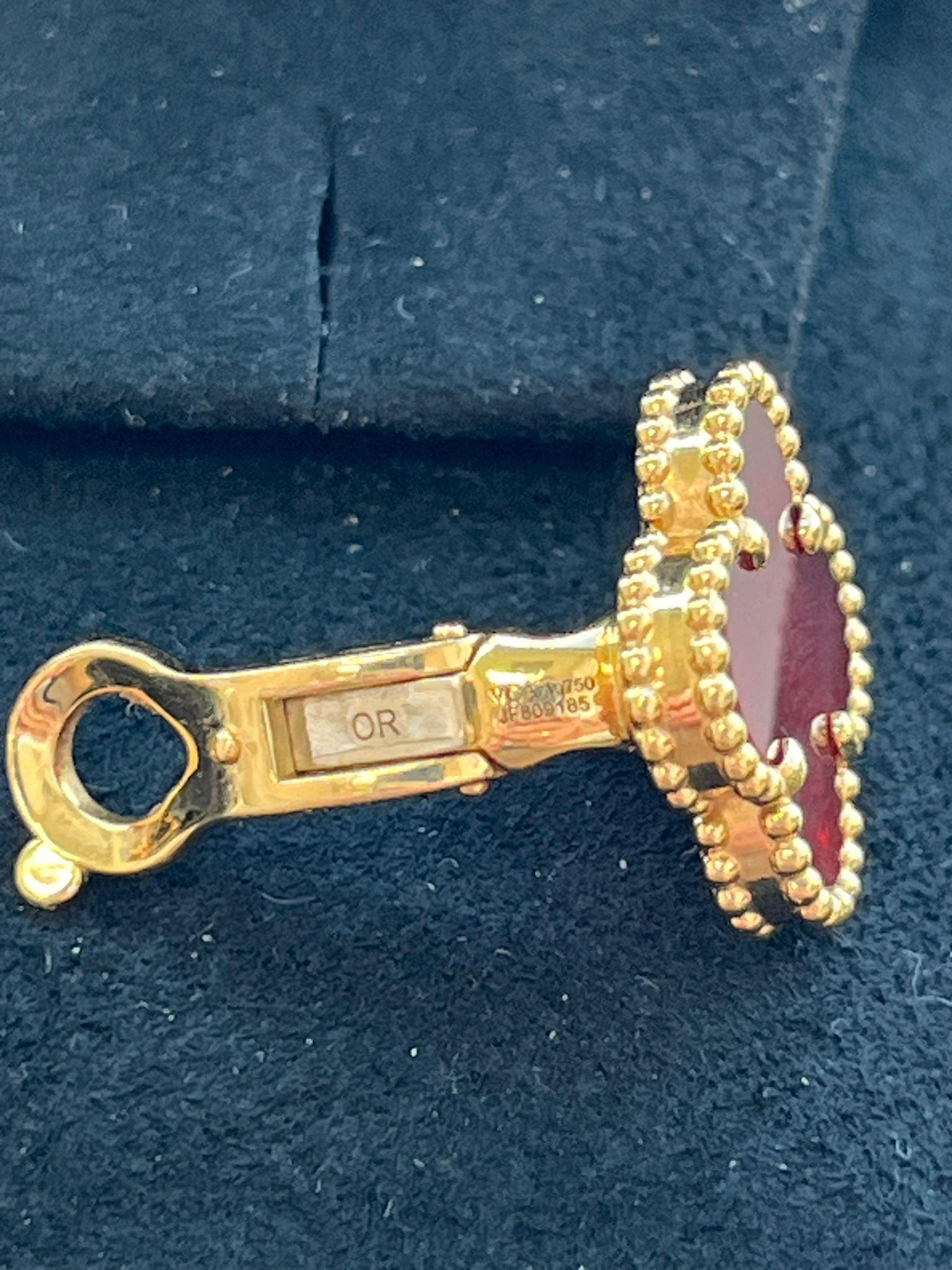 Bead Van Cleef & Arpels Vintage Alhambra Carnelian Earrings 18K Yellow Gold