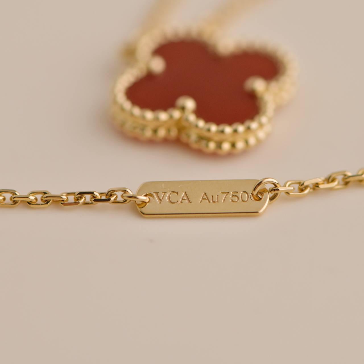 Van Cleef & Arpels Vintage Alhambra Carnelian Pendant Necklace 2