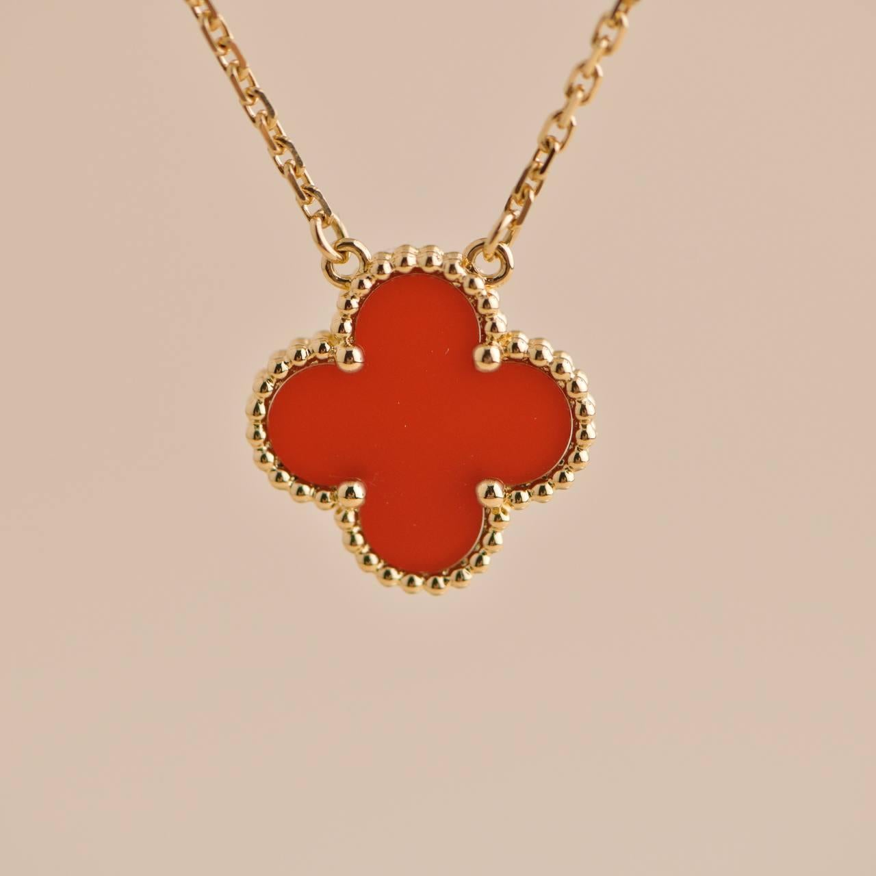 Van Cleef & Arpels Vintage Alhambra Carnelian Pendant Necklace 3