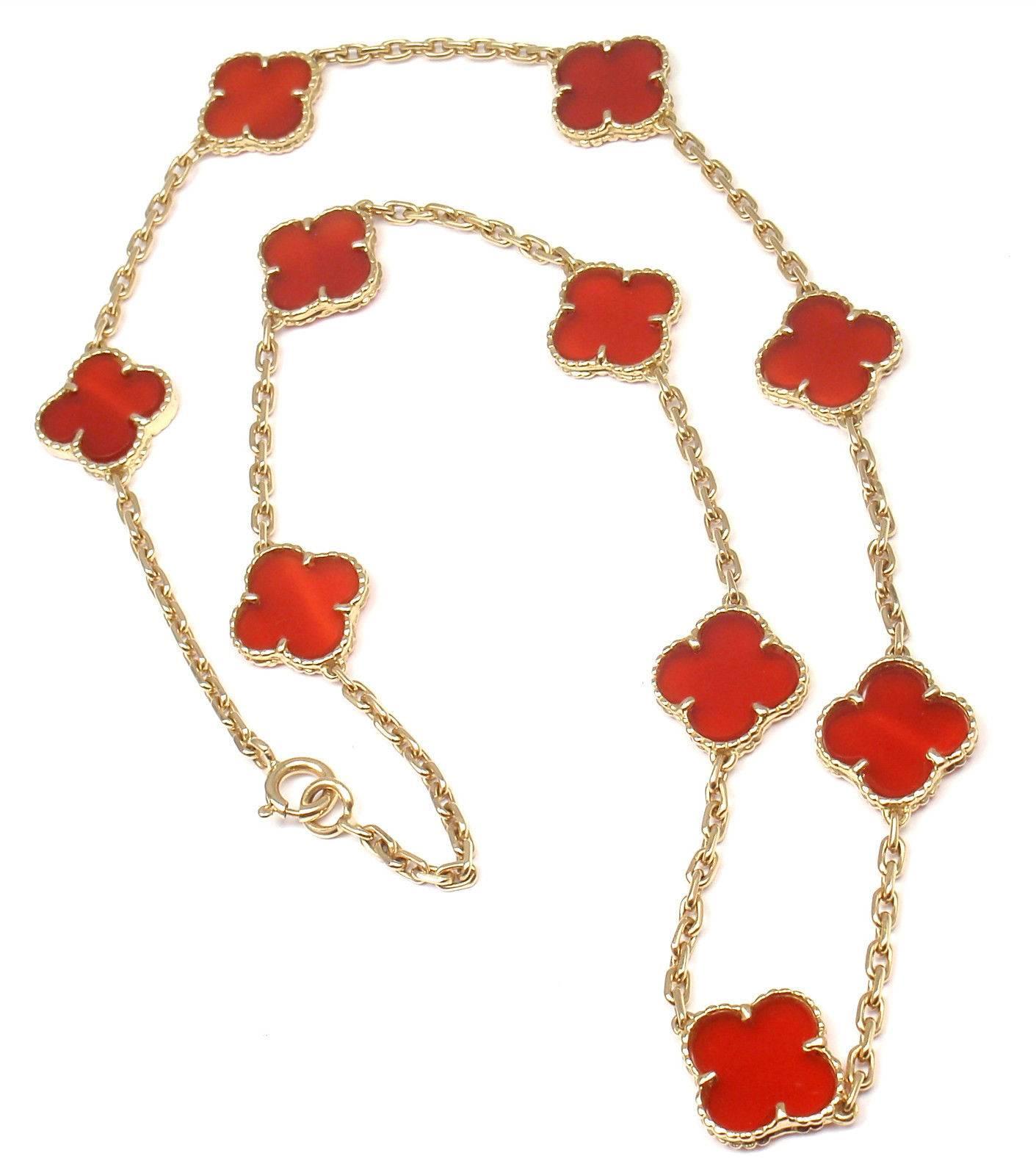 Women's or Men's Van Cleef & Arpels Vintage Alhambra Carnelian Ten Motif Yellow Gold Necklace