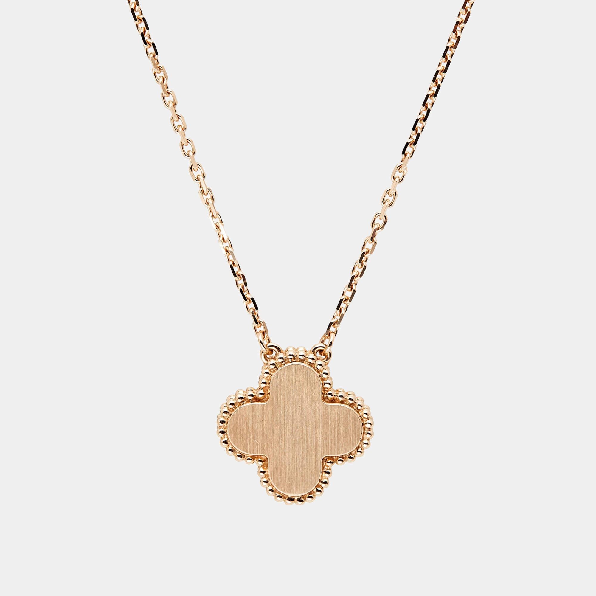 Van Cleef & Arpels Vintage Alhambra Diamond 18k Rose Gold Pendant Necklace For Sale 3