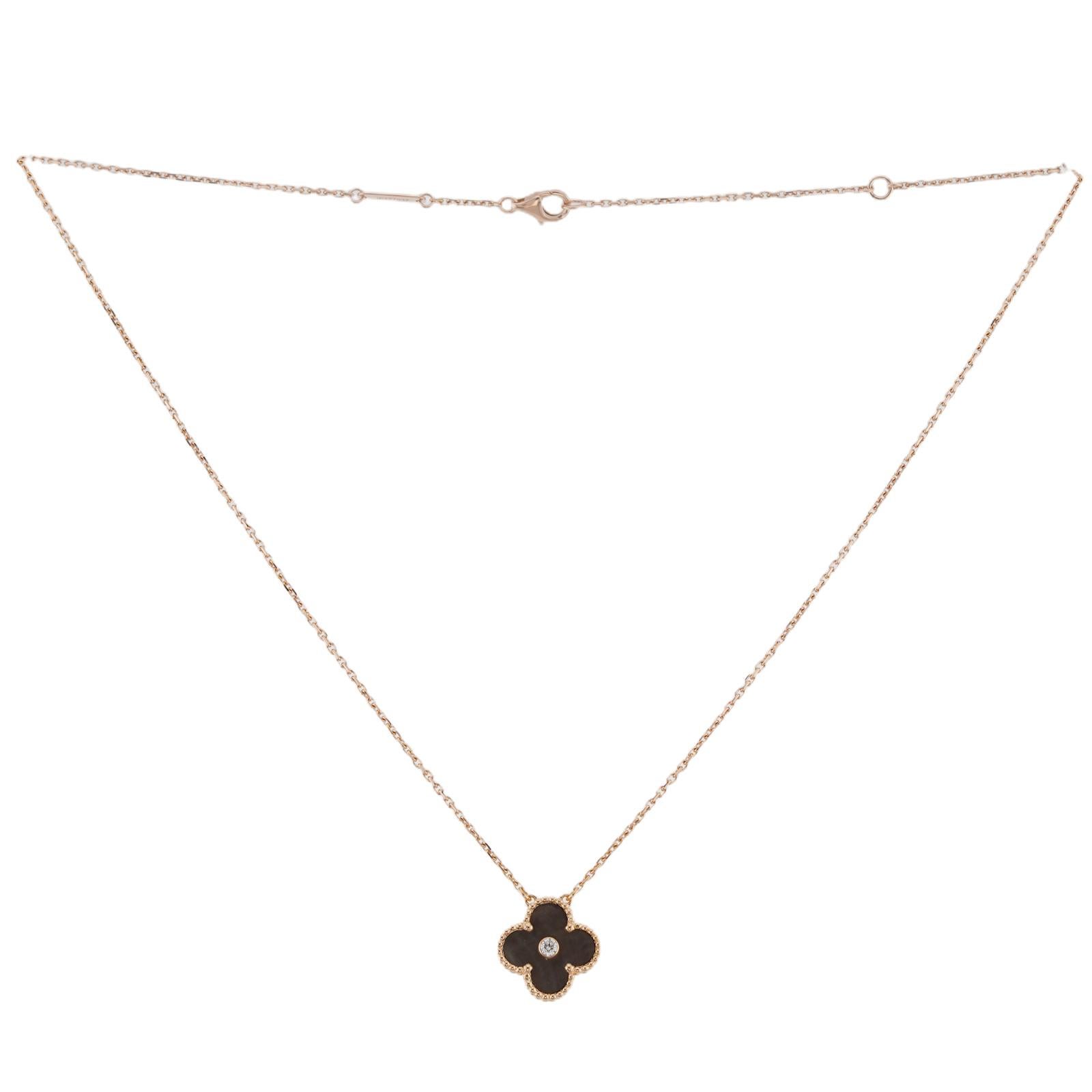 VAN CLEEF & ARPELS Vintage Alhambra Diamond Grey MOP LE Pendant Necklace For Sale 1