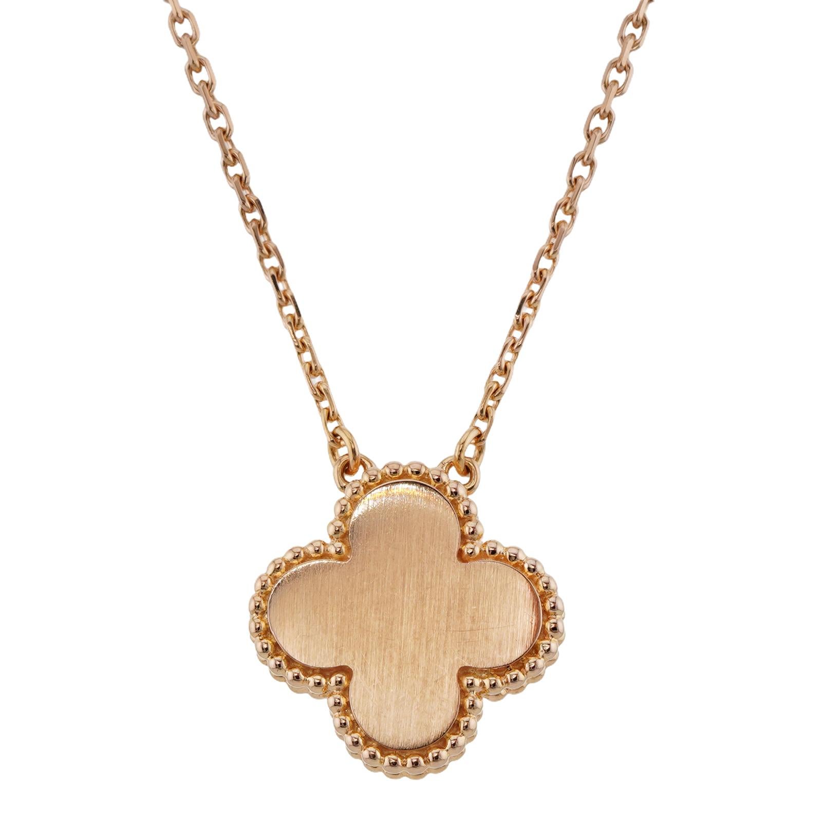 VAN CLEEF & ARPELS Vintage Alhambra Diamond Grey MOP LE Pendant Necklace For Sale 2