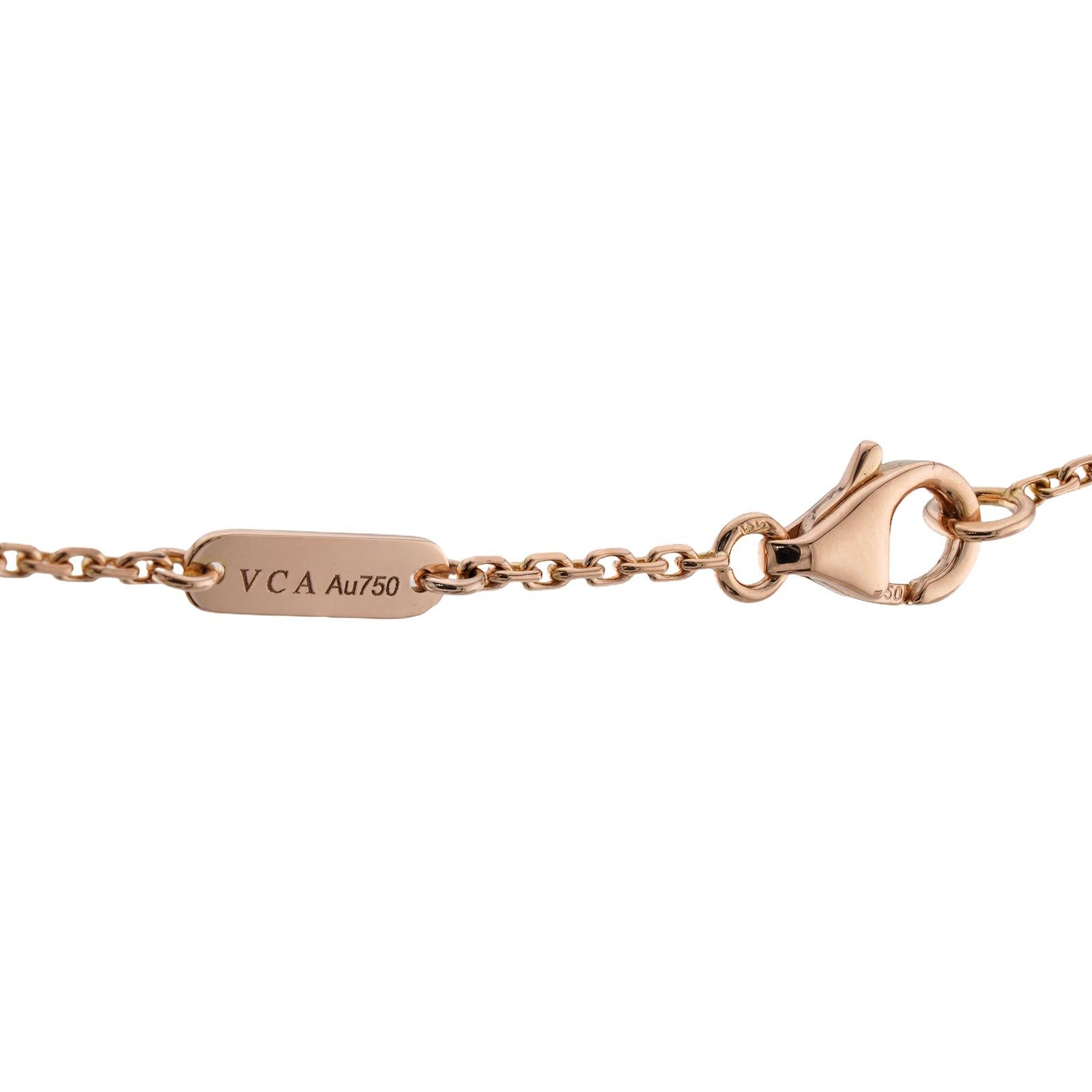 VAN CLEEF & ARPELS Vintage Alhambra Diamond Grey MOP LE Pendant Necklace For Sale 3