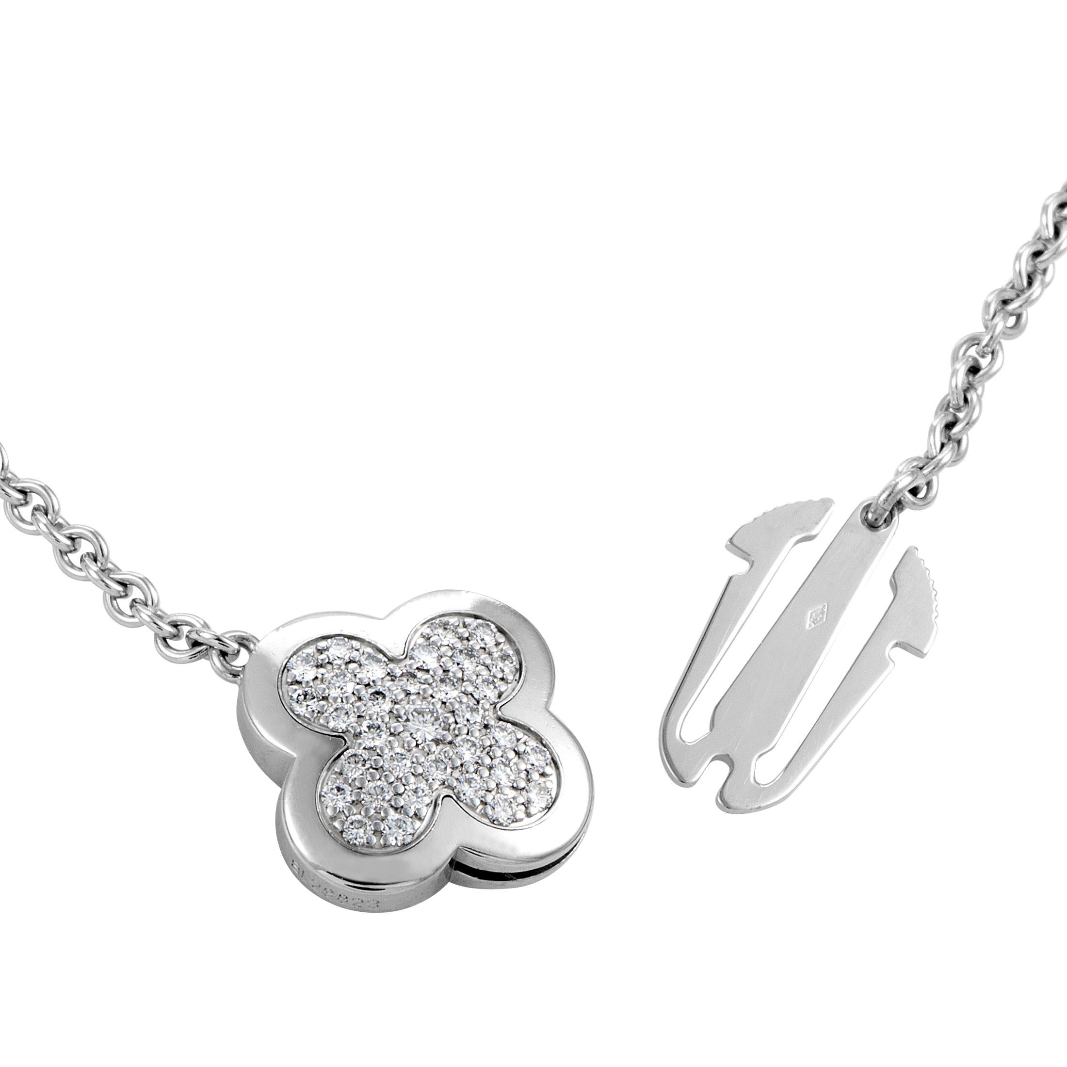 3 motif van cleef necklace