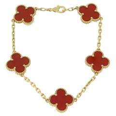 Van Cleef & Arpels Vintage Alhambra Carnelian-Armband mit fünf Motiven, Vintage