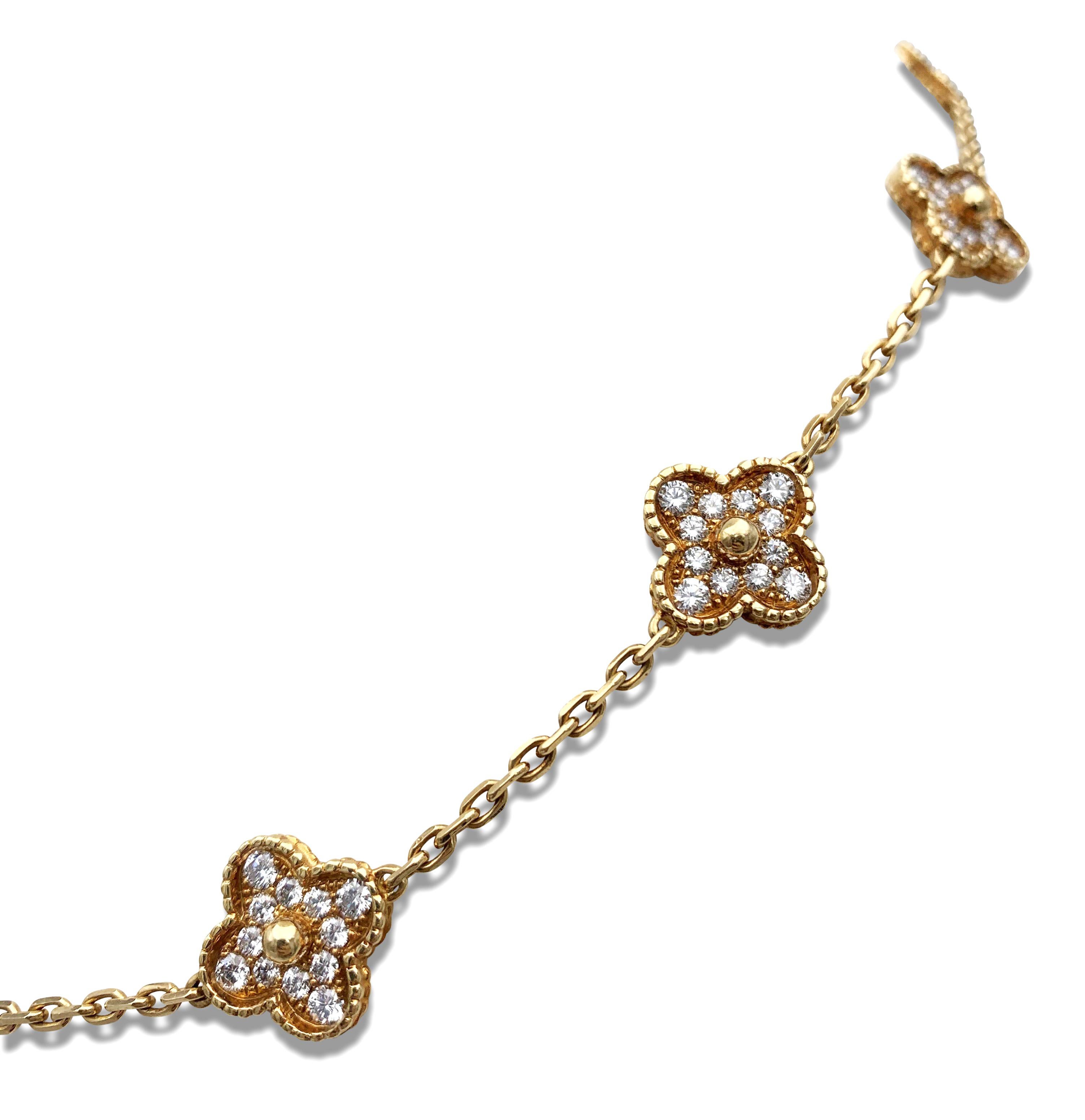 Round Cut Van Cleef & Arpels 'Vintage Alhambra' Gold and Diamond 10-Motif Necklace