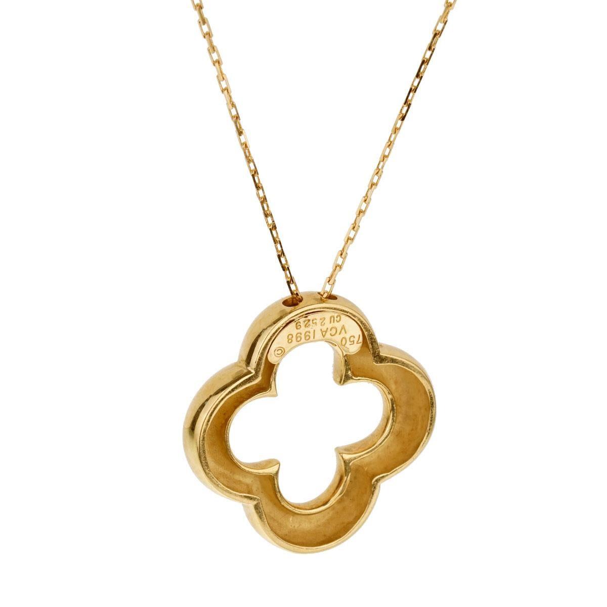 Circa 1990's, this vintage alhambra gold necklace by Van Cleef & Arpels is both simple and elegant. The classic pendant necklace, in an open Alhambra design, is finely crafted in high polished 18kt yellow gold with rounded, concave edges.

Length: