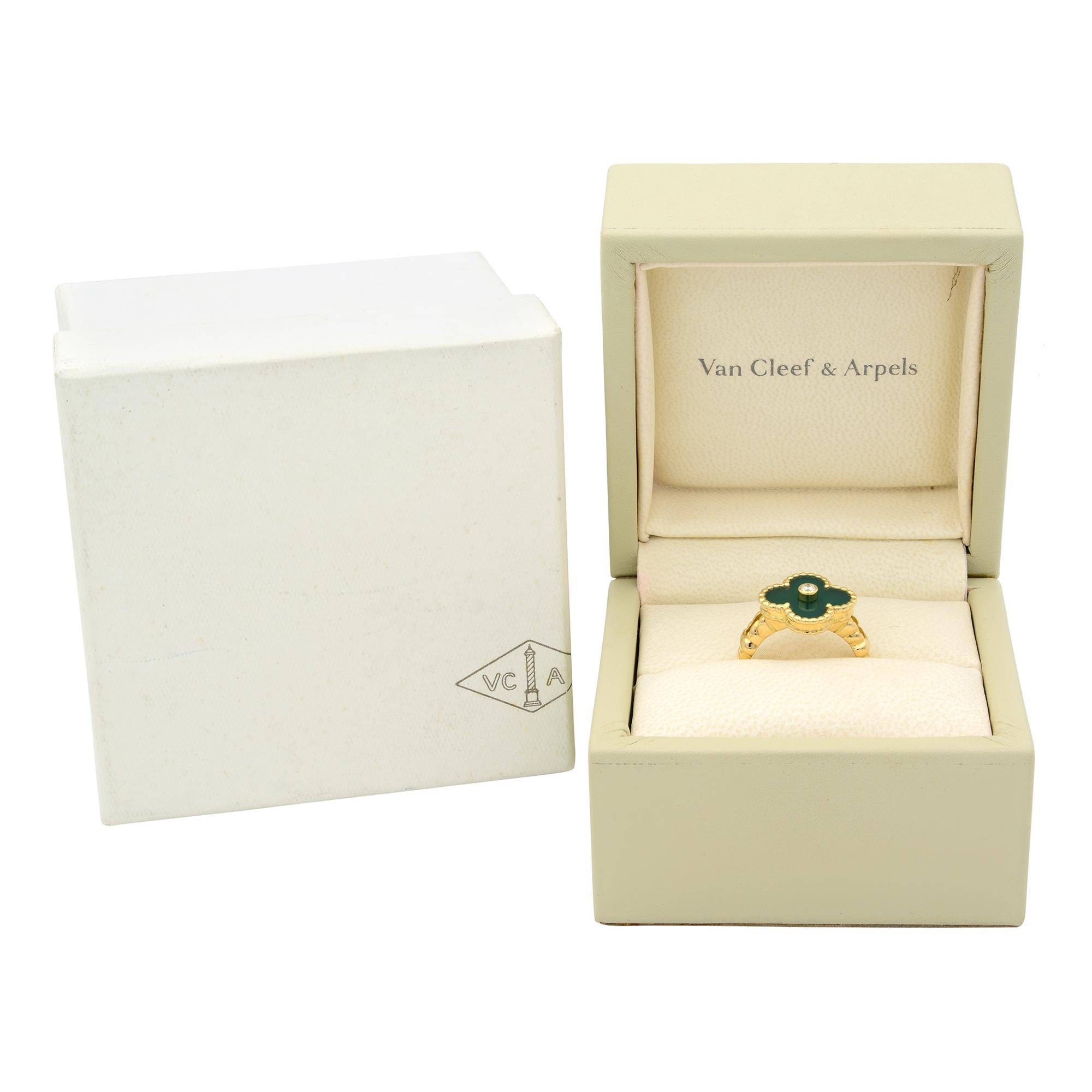 Modern Van Cleef & Arpels Vintage Alhambra Green Chalcedony Gold Diamond Ring