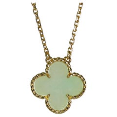 Van Cleef & Arpels Vintage Alhambra Green Jade Yellow Gold Pendant Necklace