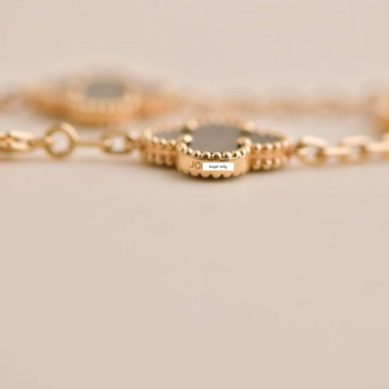 Women's or Men's Van Cleef & Arpels Vintage Alhambra Grey Mother of Pearl Rose Gold Bracelet
