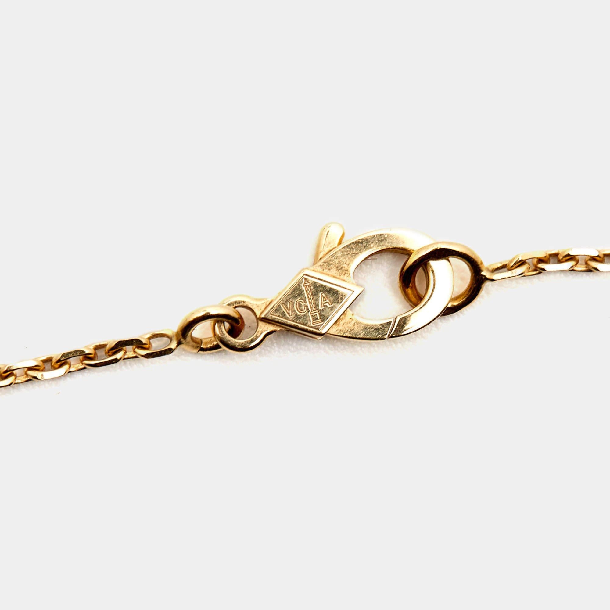 Van Cleef & Arpels Vintage Alhambra Guilloche 18k Yellow Gold Necklace 1