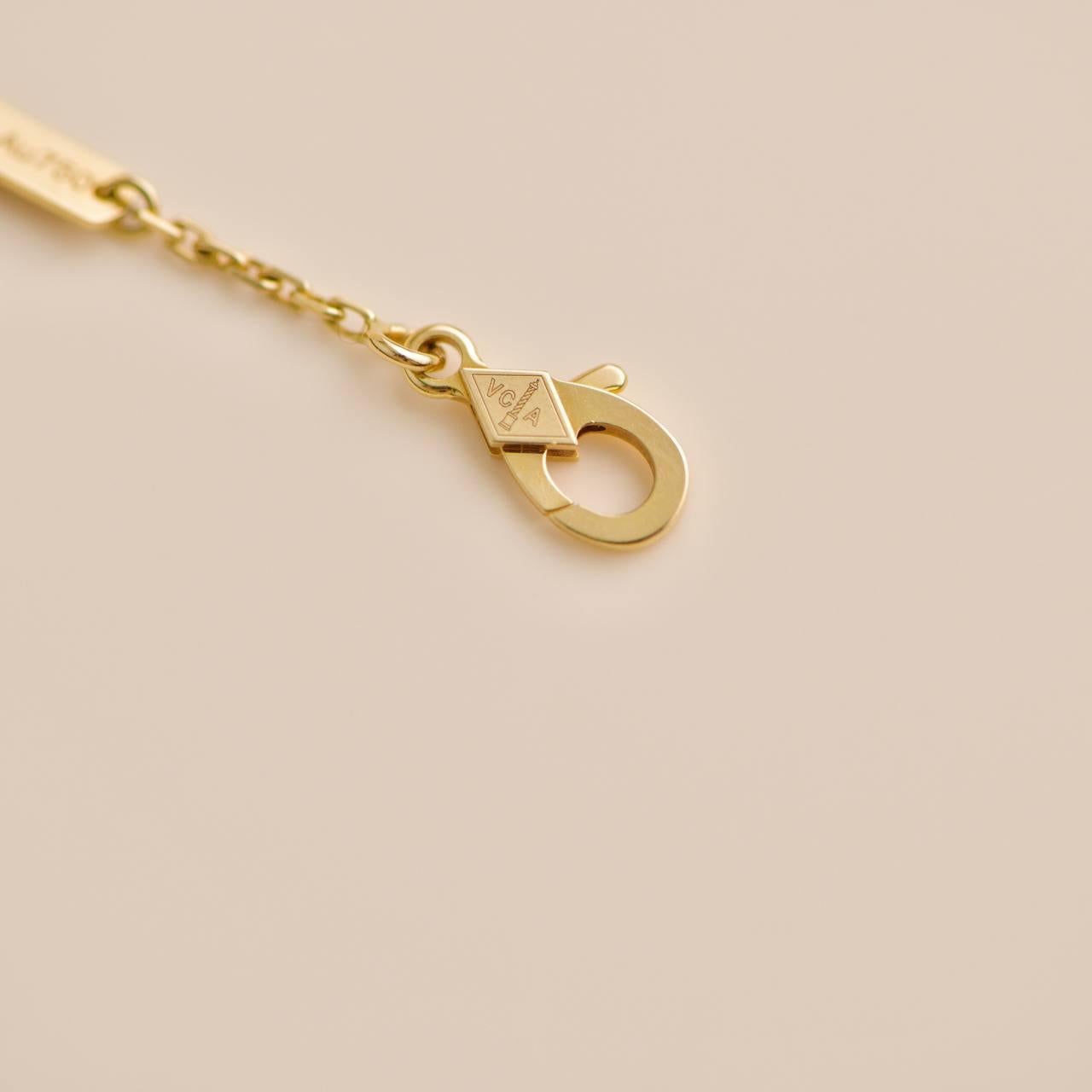 Van Cleef & Arpels Vintage Alhambra Guilloché 18K Yellow Gold Pendant Necklace 5