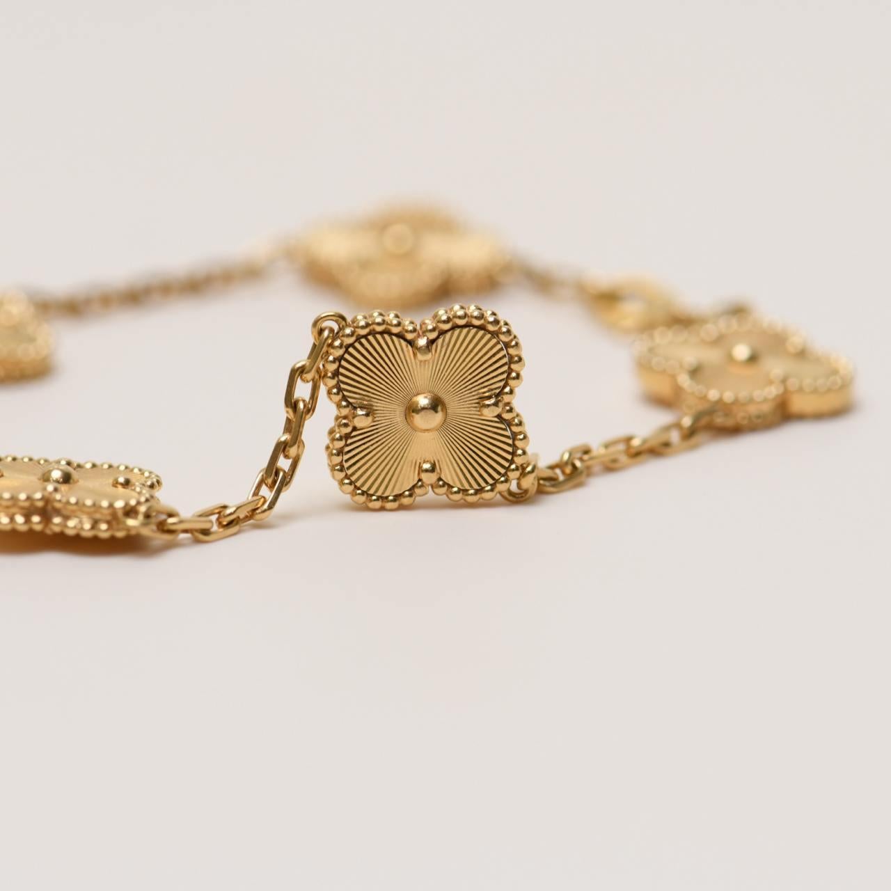 Van Cleef & Arpels Vintage Alhambra Guilloché 5 Motifs Yellow Gold Bracelet 4