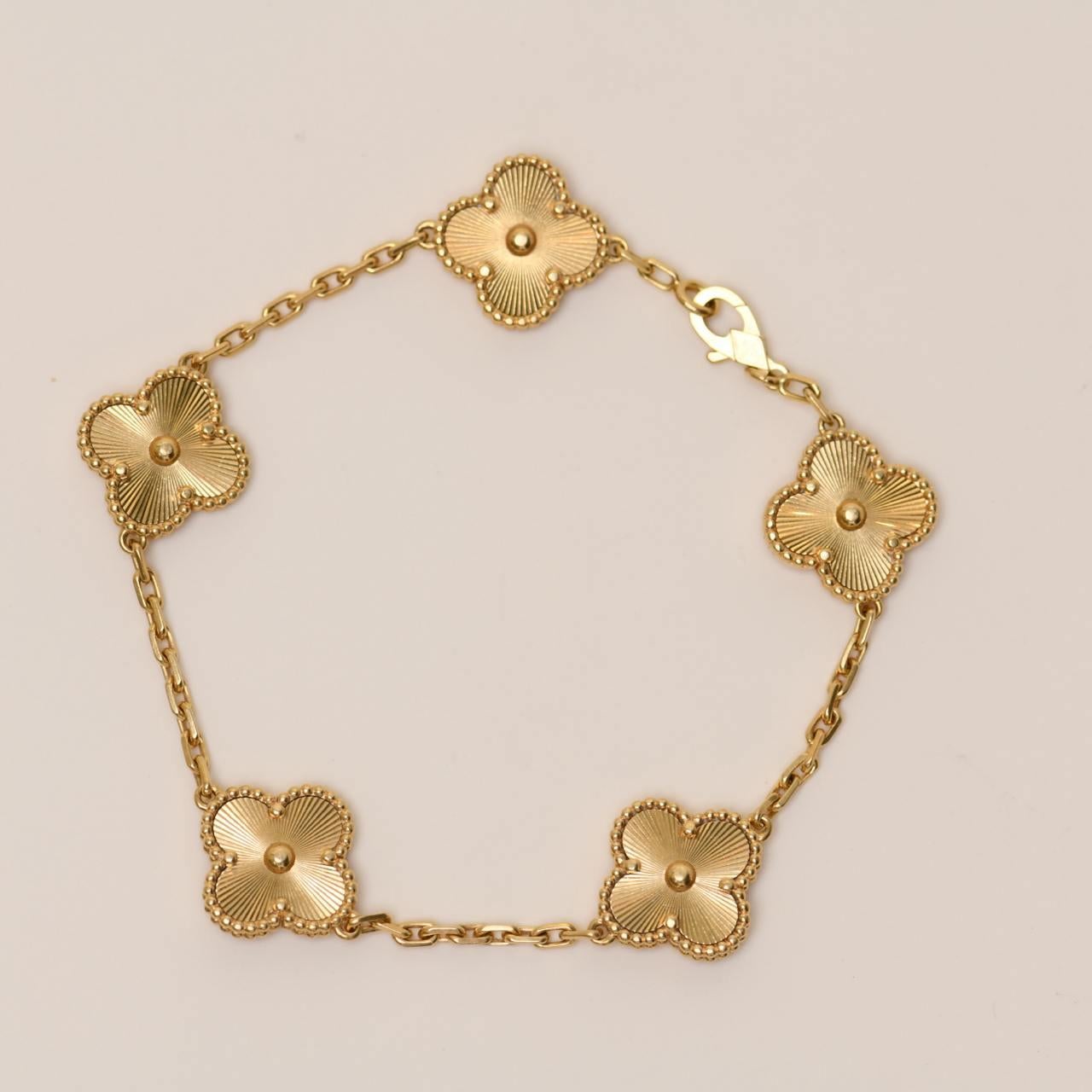 Van Cleef & Arpels Vintage Alhambra Guilloché 5 Motifs Yellow Gold Bracelet 5
