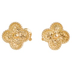 Van Cleef & Arpels Vintage Alhambra Ohrringe aus gehämmertem 18K Gelbgold