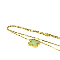 Van Cleef & Arpels Vintage Alhambra Jade 1 Motiv 18 Karat Gold Anhänger Halskette