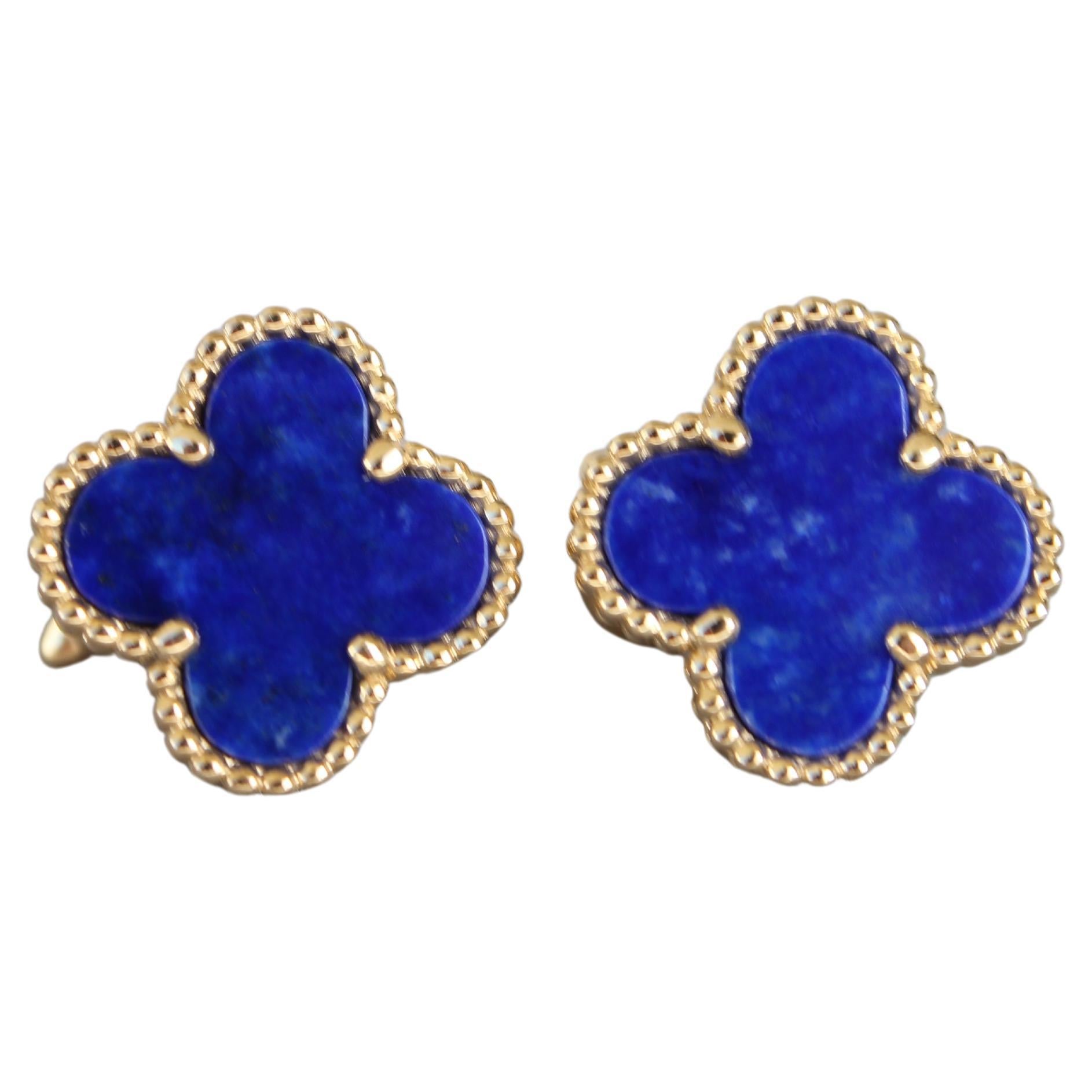 18K Yellow Gold AU 750 
Lapis Lazuli Gemstone Clovers
Lapis has a dark midnight blue color with gold yellow specks.  Please review all photos and video to see how gorgeous it looks. 
Earring have been stress tested and are in very good condition -