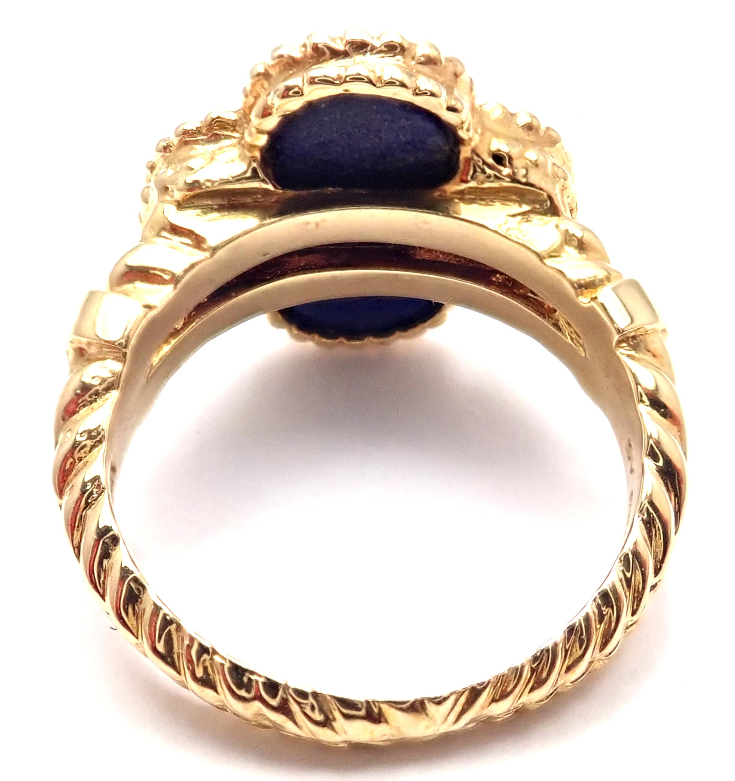Van Cleef & Arpels Vintage Alhambra Lapis Lazuli Diamond Yellow Gold Ring In Excellent Condition In Holland, PA