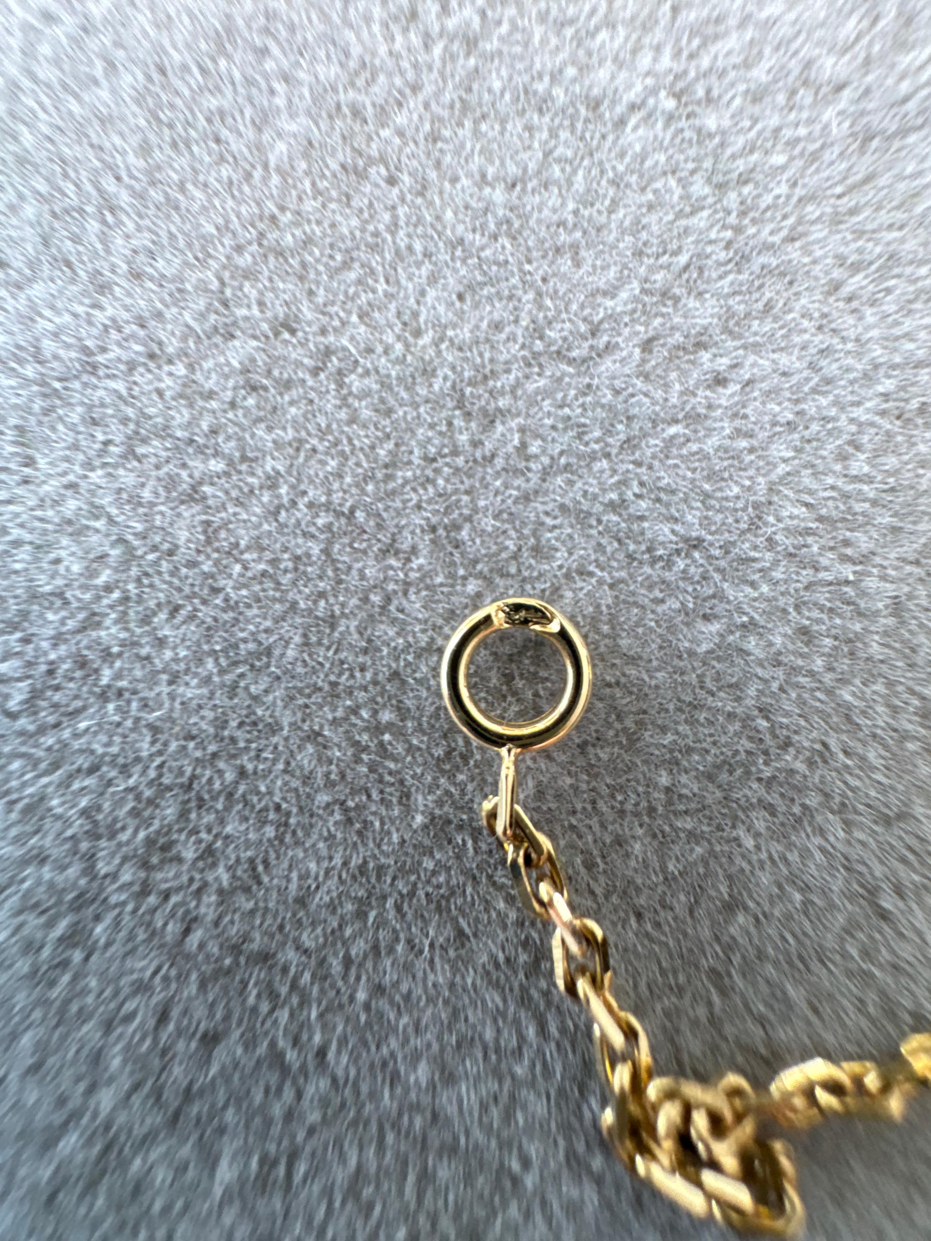 Van Cleef & Arpels Vintage Alhambra Lapis Lazuli Yellow Gold Necklace Pendant 7