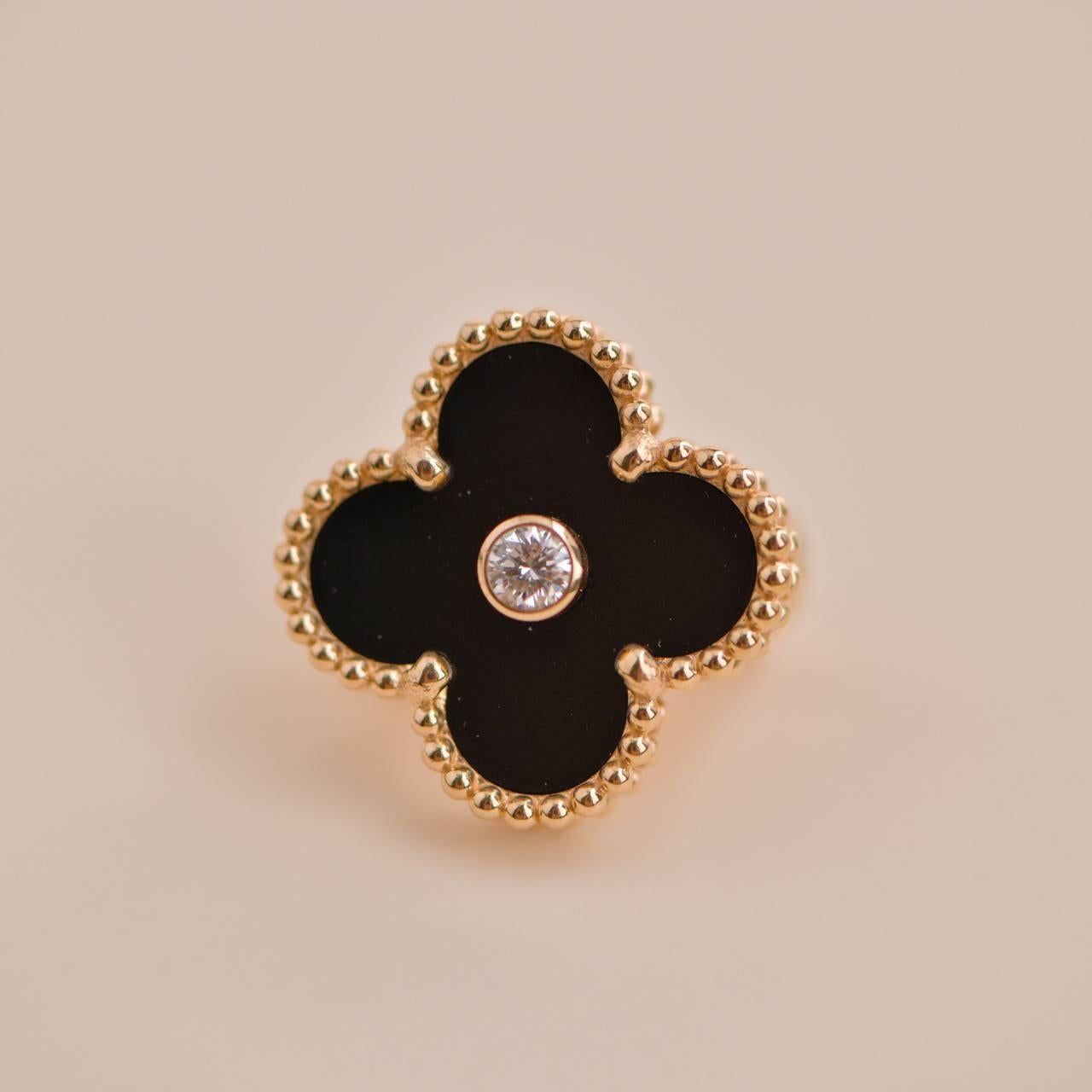 Women's or Men's Van Cleef & Arpels Vintage Alhambra Limited Edition Onyx Diamond Gold Earrings