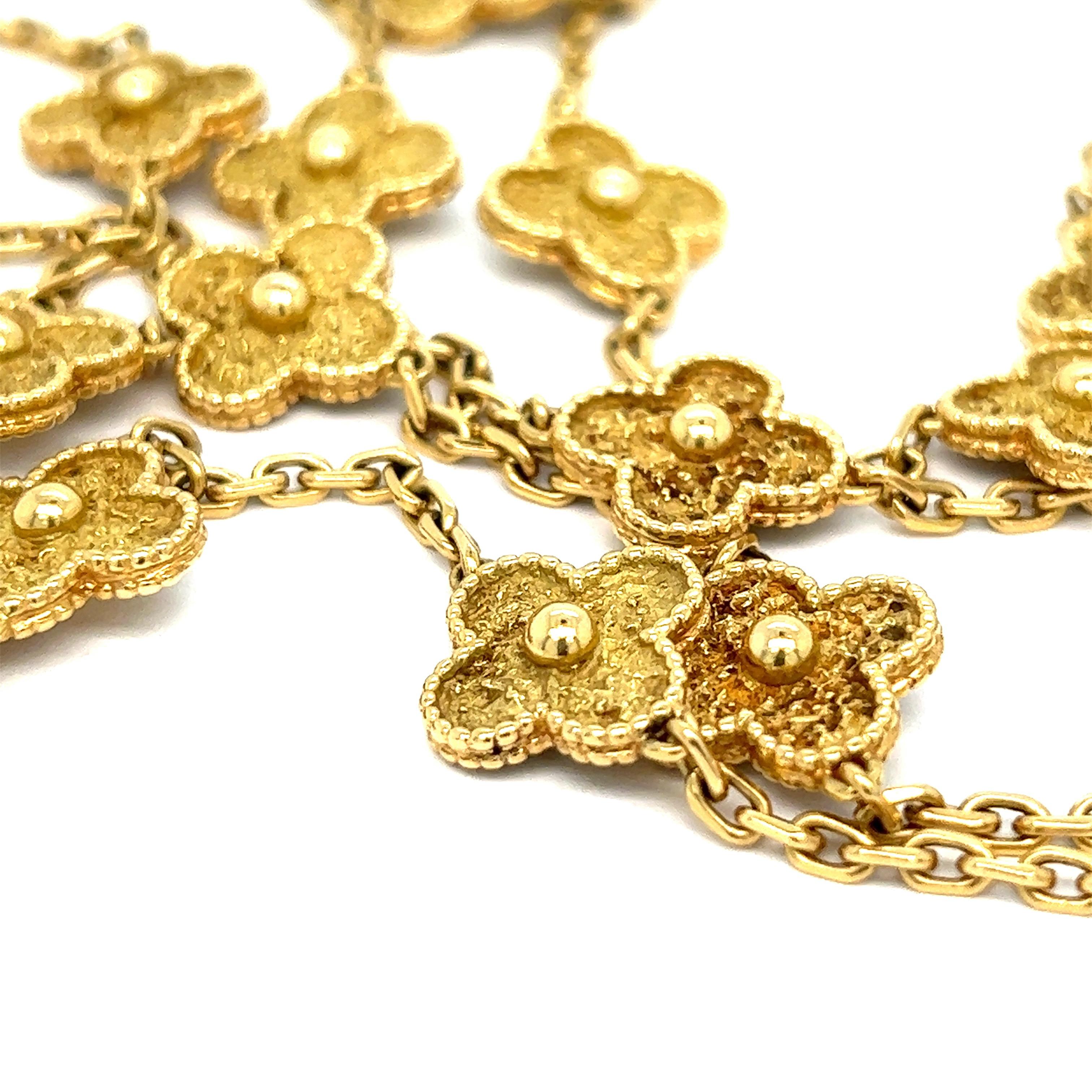 Van Cleef & Arpels Vintage Alhambra Long Chain Necklace In Excellent Condition In New York, NY
