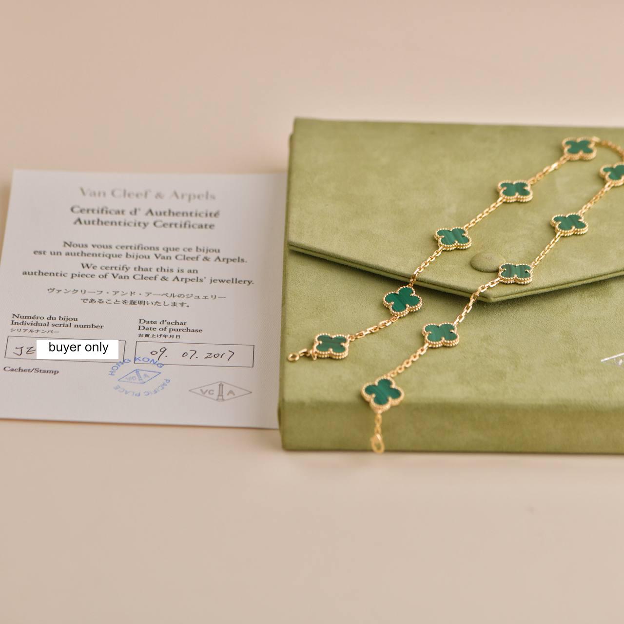 SKU	CT-2576
Comes With	Full Set (Box + Card)
Date	2017
RRP	£9,350 Incl taxes/11 000 € Incl taxes/$ 10,300 Excl taxes
Model	VCARO3QJ00
Serial Number	JE******
Metal	18k Yellow Gold
Stones	Malachite
Weight	Approx.26.6 g
Length	Approx.43