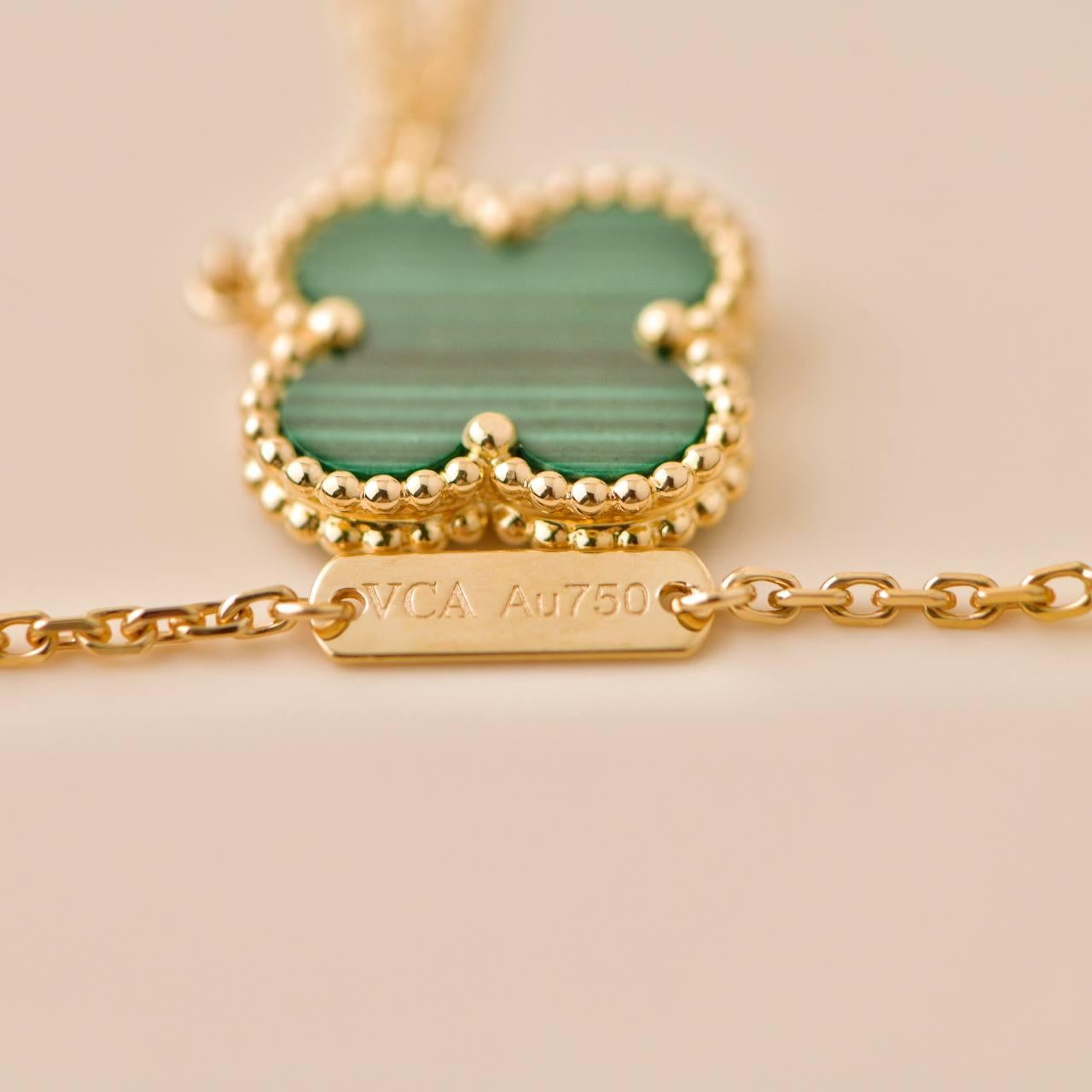 Van Cleef & Arpels Vintage Alhambra Malachite 18K Yellow Gold Pendant Necklace 2